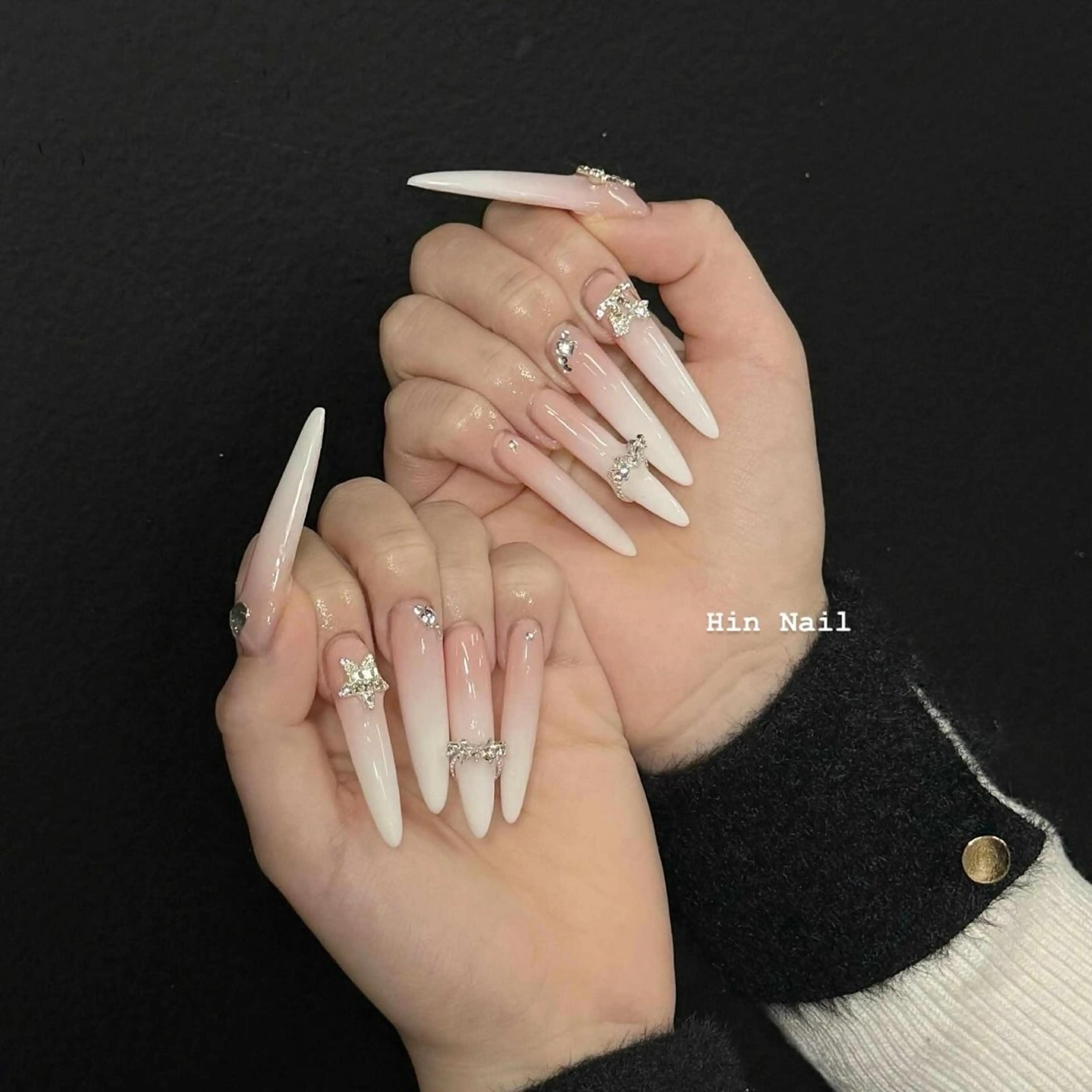 ネイル ハンドネイル HIN NAILのネイルデザイン