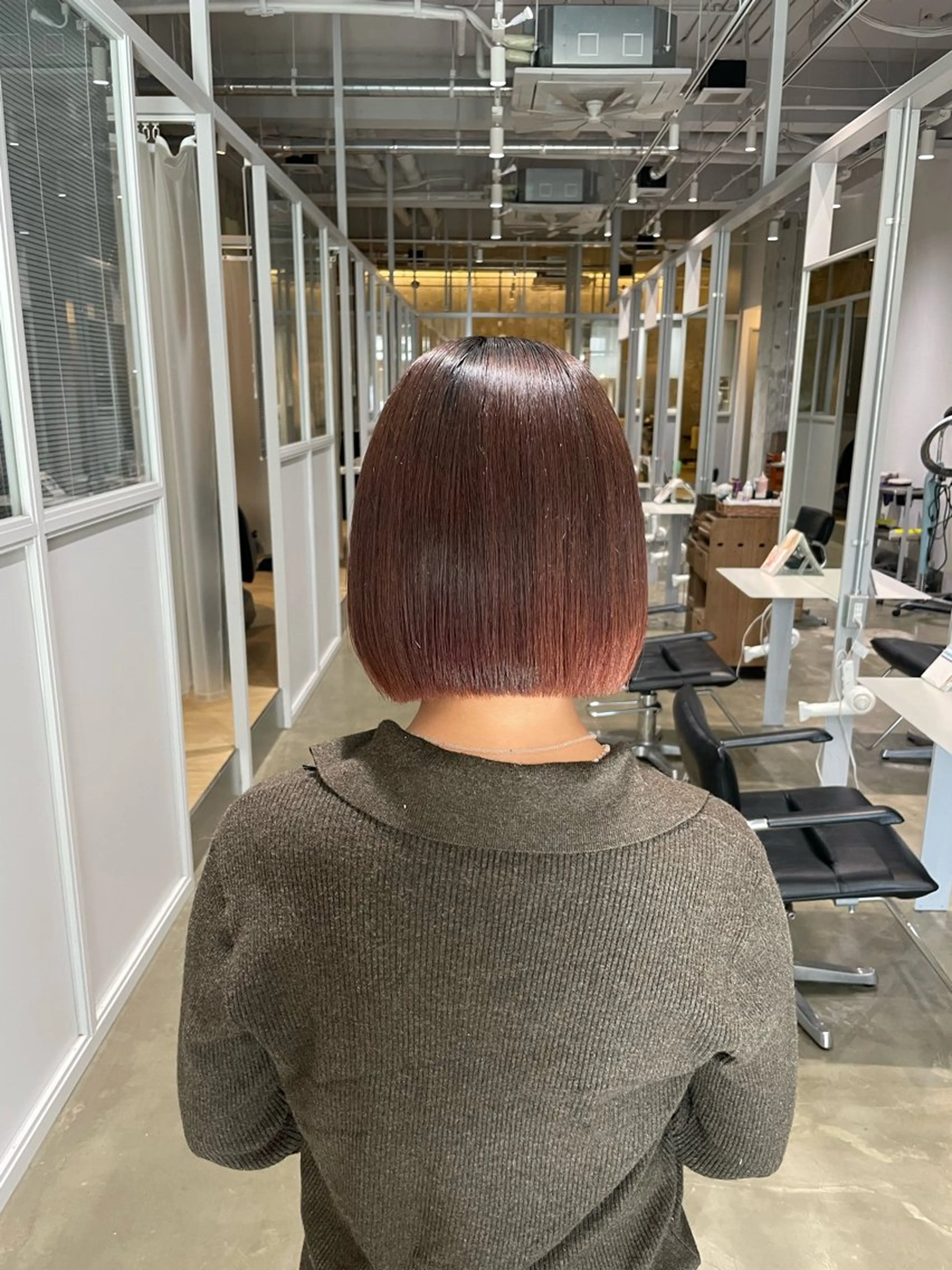 Helena_ まひろのヘアスタイル