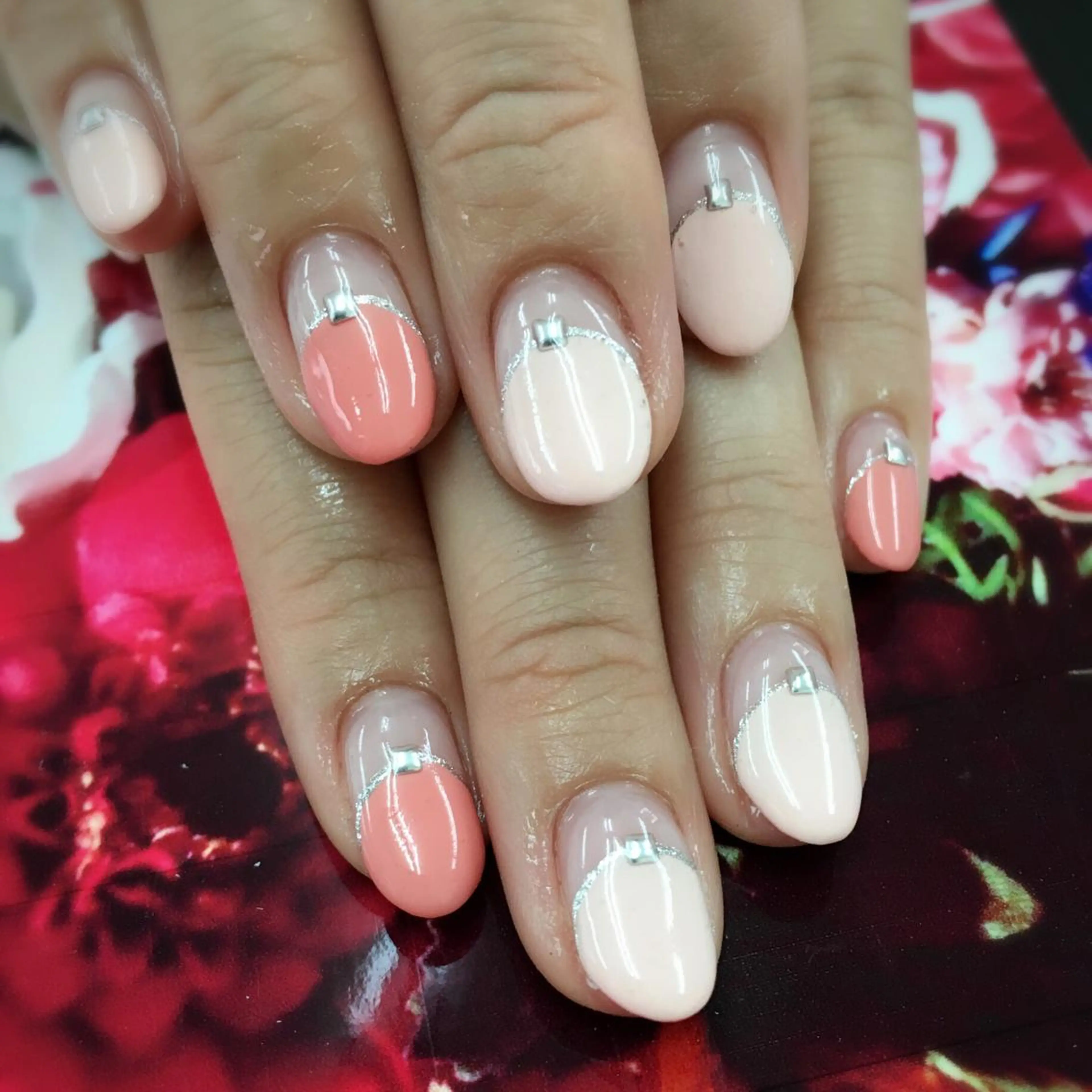 ネイル 竹谷 千恵のマツエク・マツパデザイン