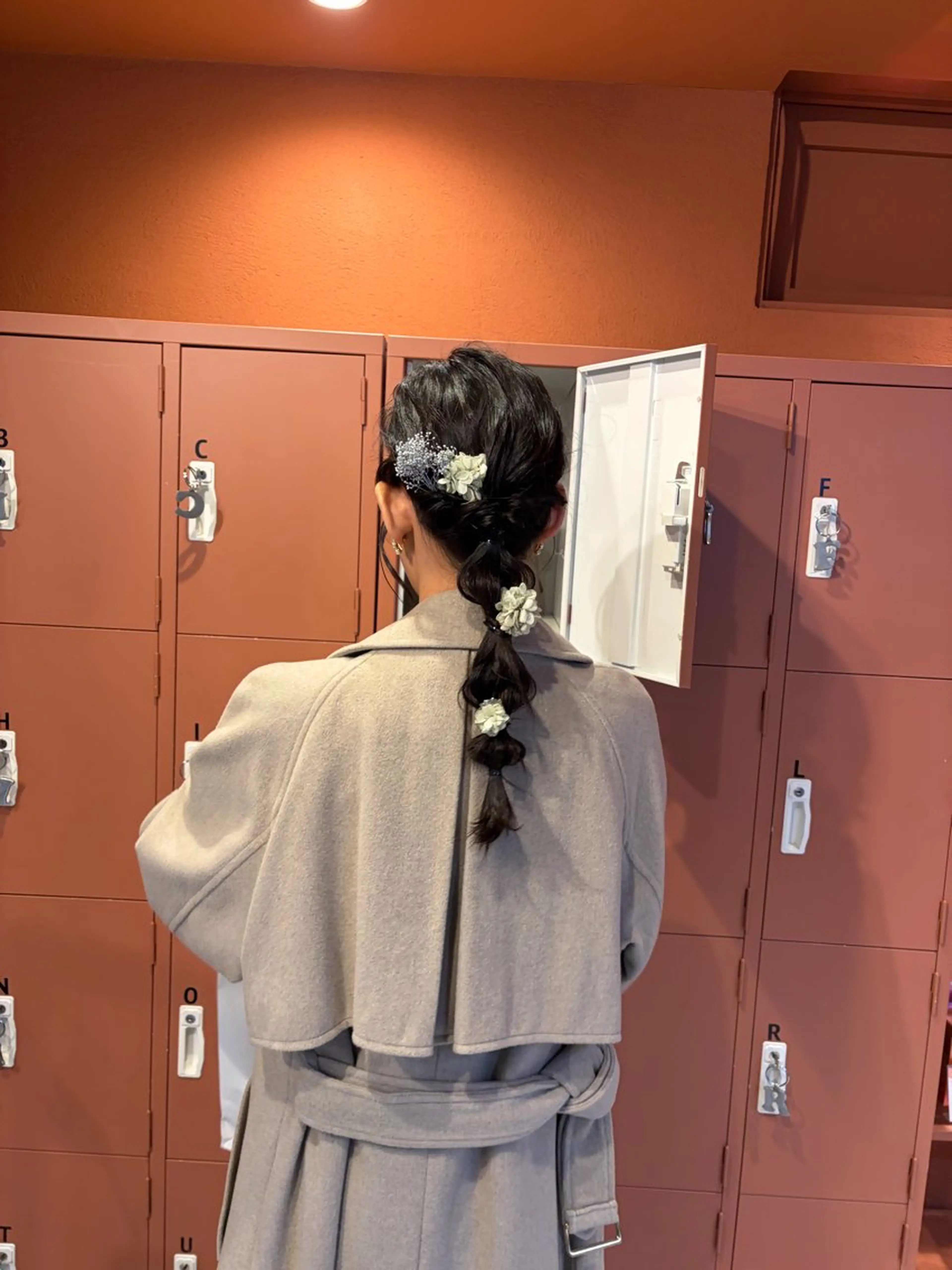 ロング ヘアアレンジ 似合わせカット 髪質改善カラー/ モトタニの眉毛・アイブロウイメージ