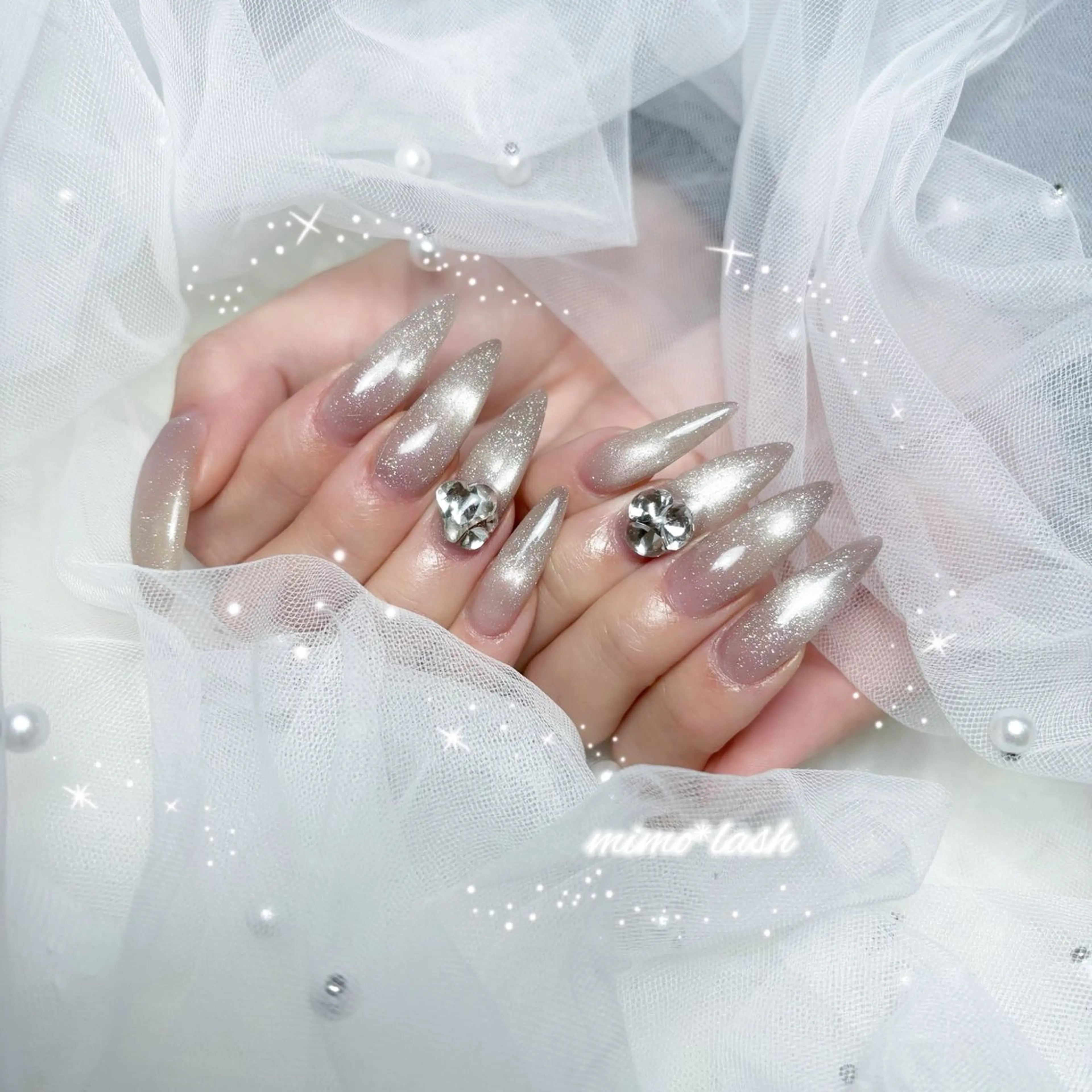ネイル マグネットネイル ワンカラーネイル ハンドネイル mimo*lash 🍒sakura🍒のマツエク・マツパデザイン