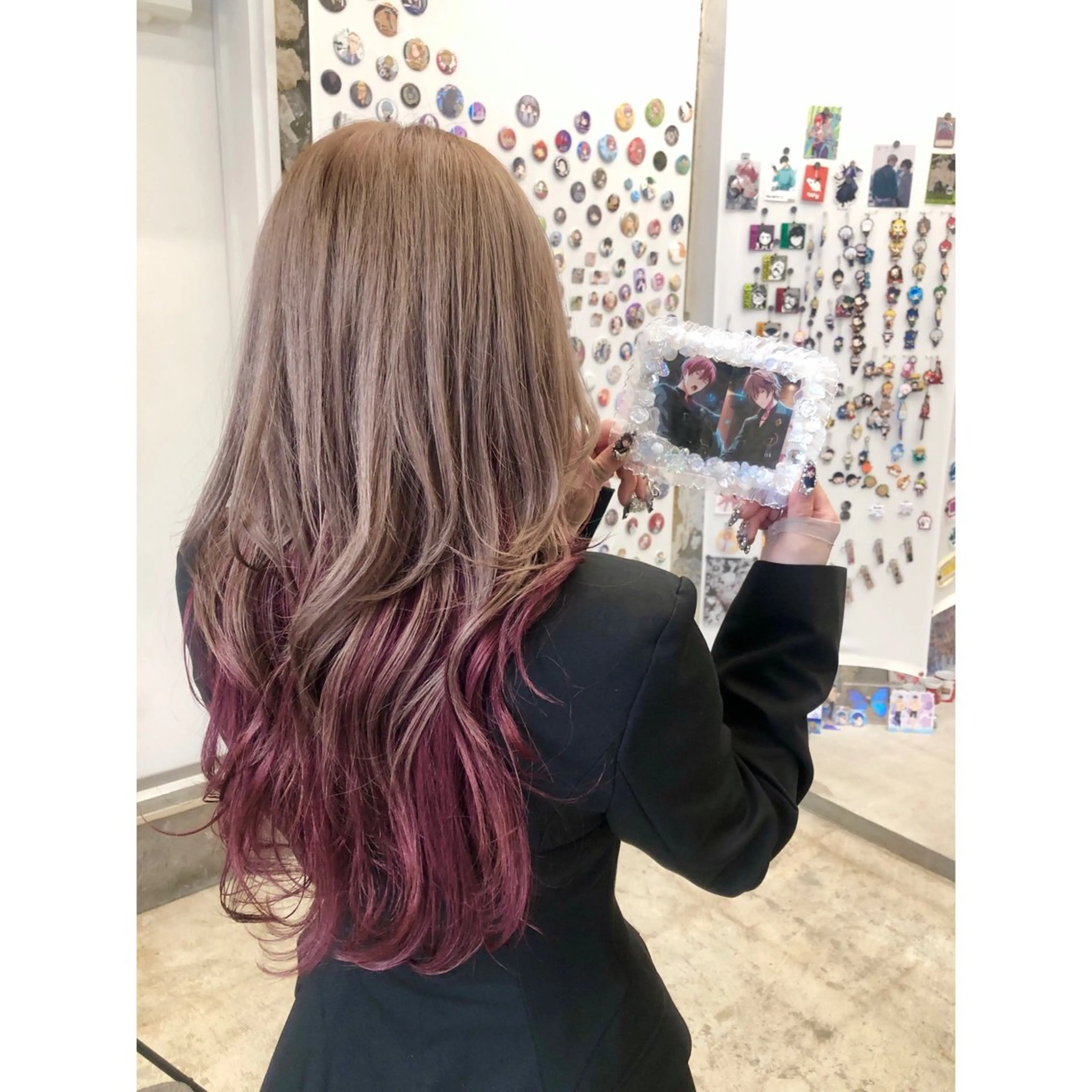 ロング カラー ベージュカラー ブリーチ ブラウンカラー ブラウンベージュ レッドカラー 推しカラー✨ オタク美容師ユウカのヘアスタイル