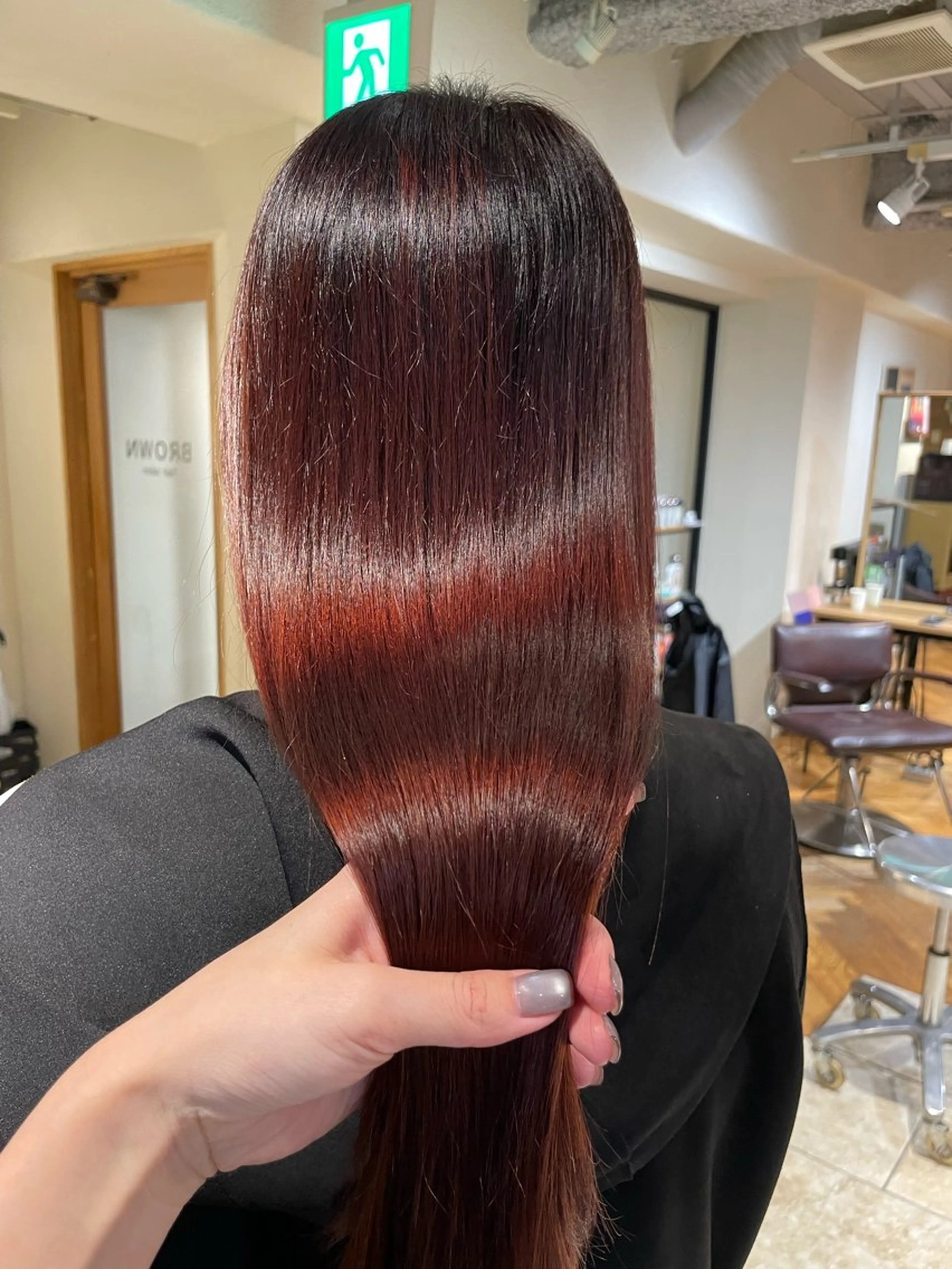 ロング カラー ブラウンカラー ピンクカラー ピンクブラウン レイヤー／髪質改善／ 銀座／CHIEのヘアスタイル