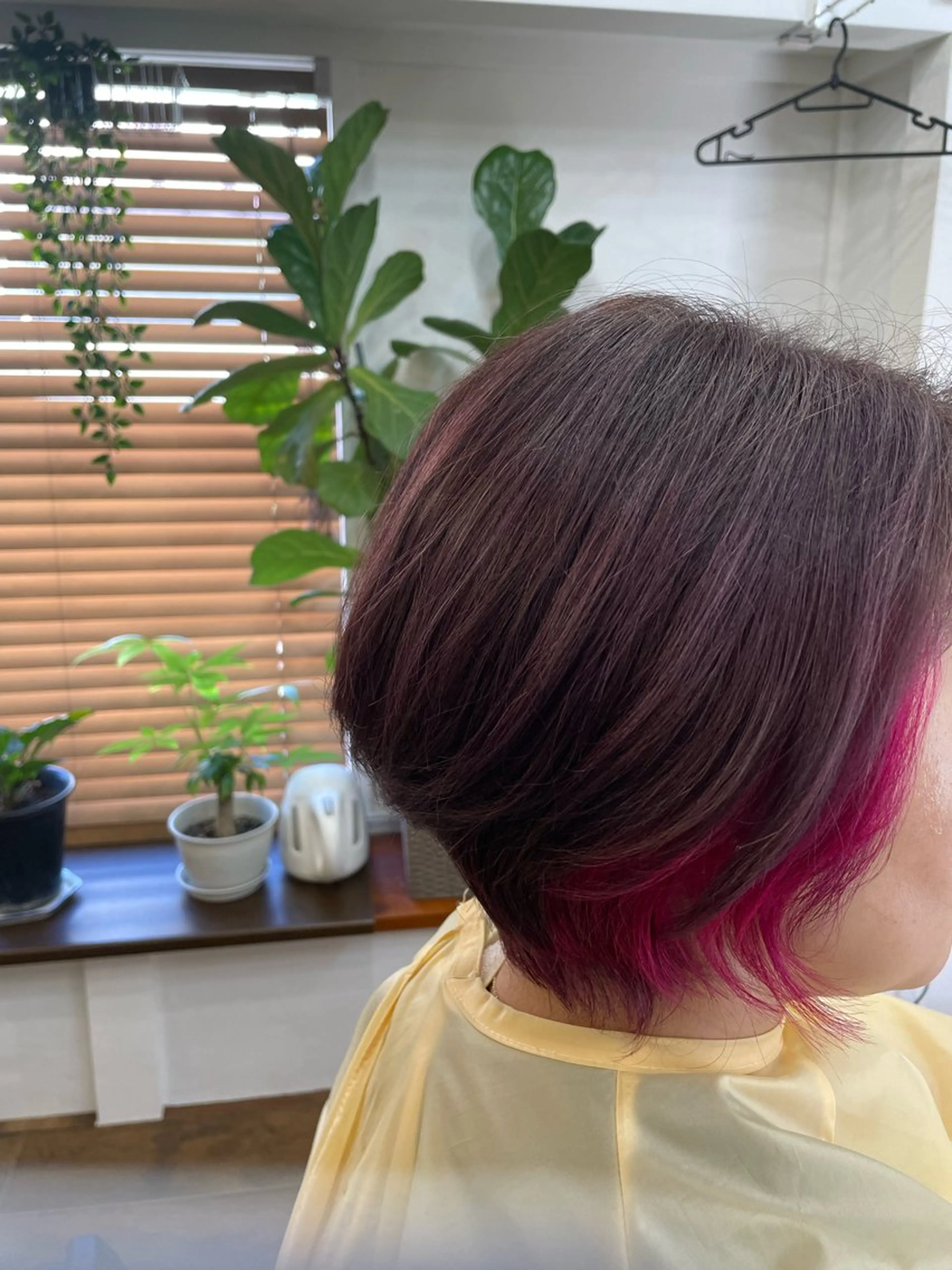 カラー ピンクカラー 大和田 朱美のヘアスタイル