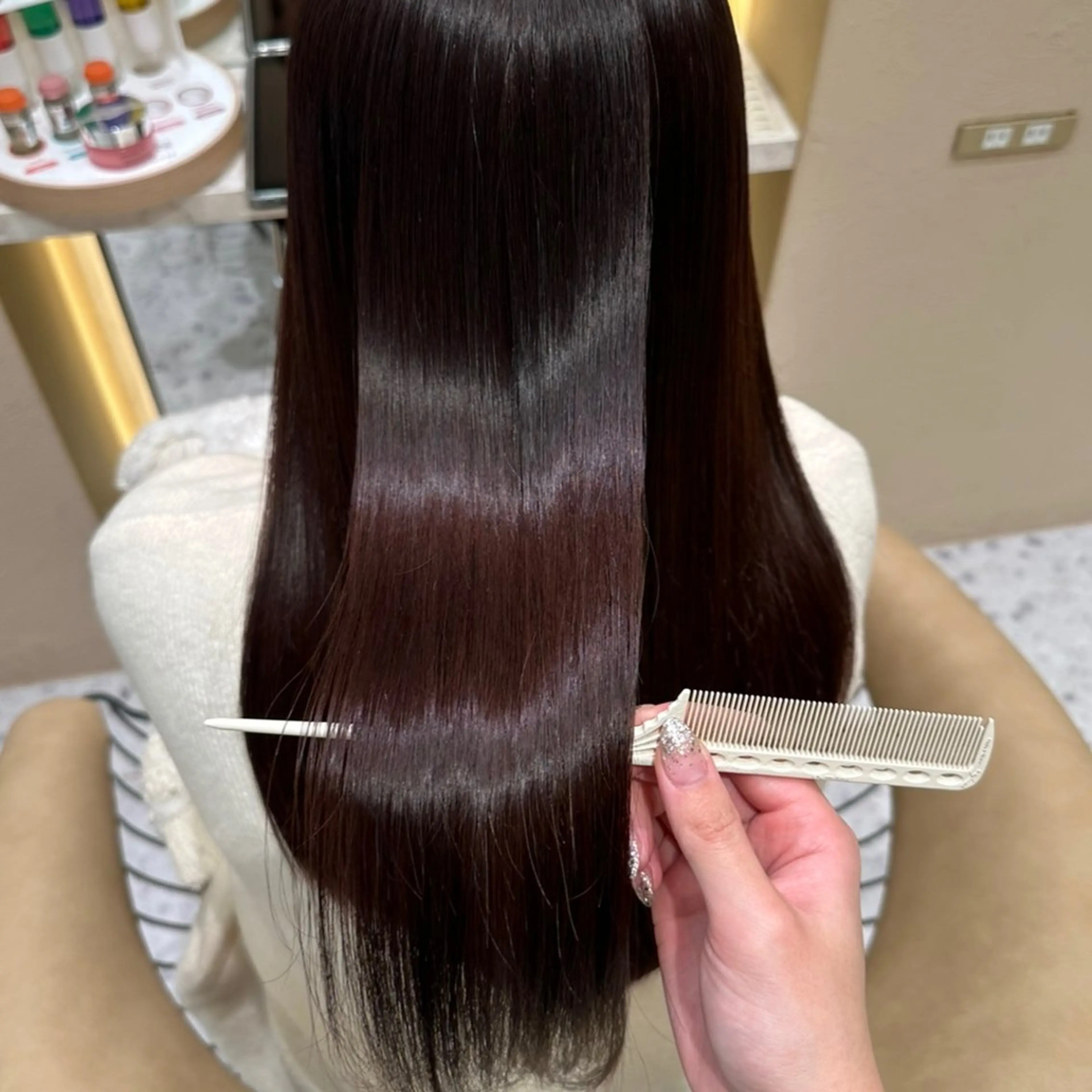 ロング カラー パーマ カット 縮毛矯正 トリートメント 酒井 里穂のヘアスタイル