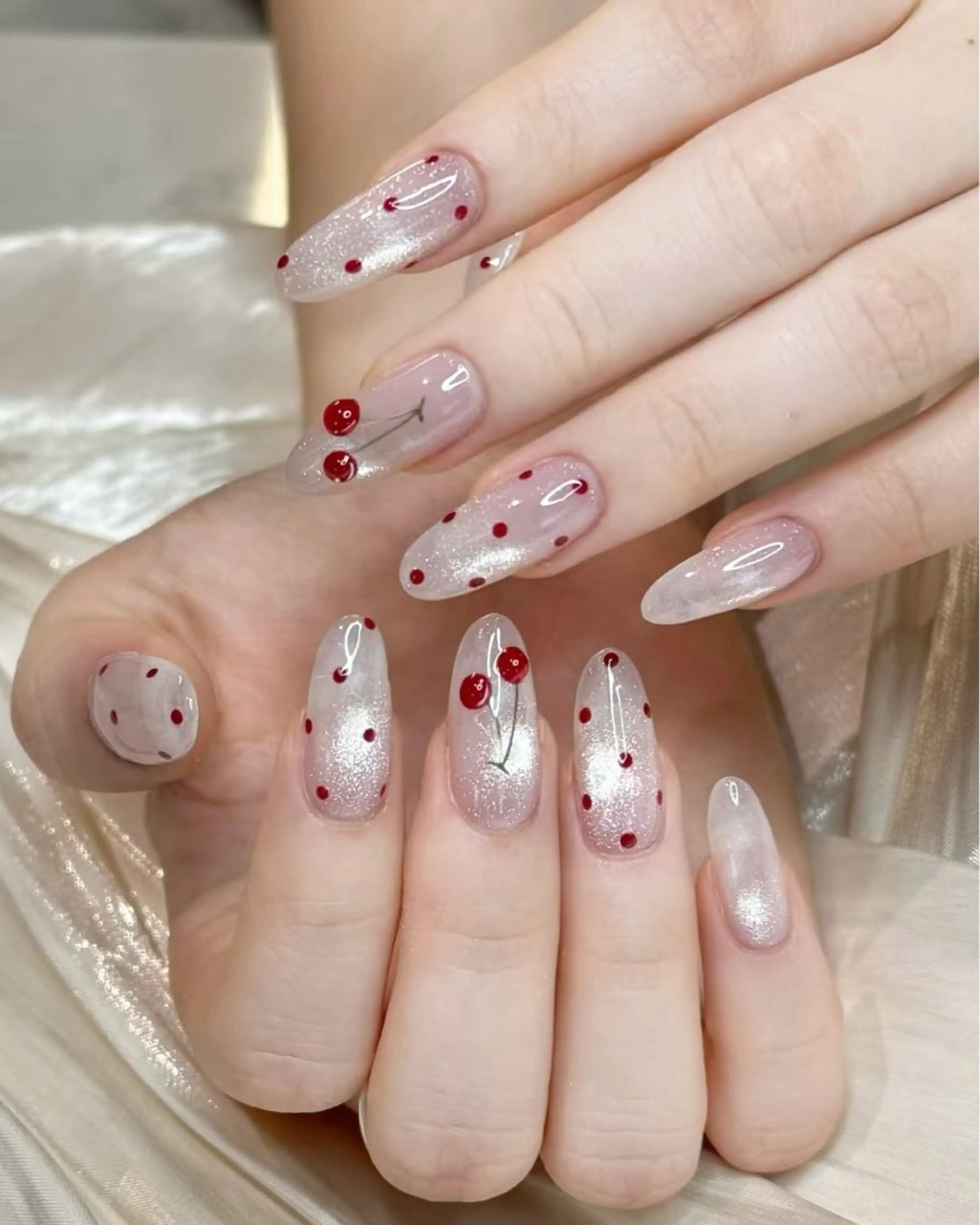 ネイル チークネイル フレンチネイル キラキラネイル 韓国ネイル 持ち込み ハンドネイル Speraネイル 大宮店🎀のネイルデザイン