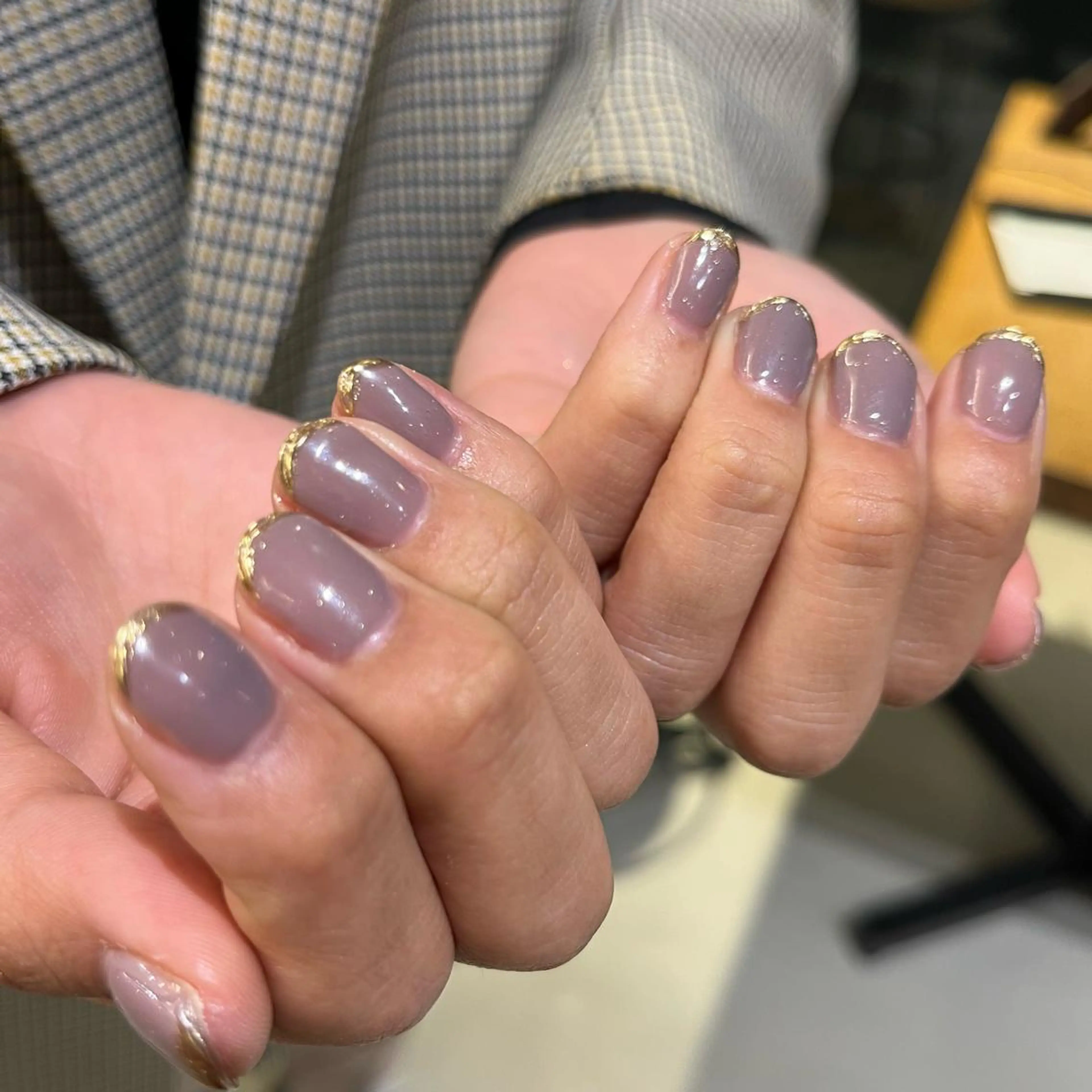 ネイル キラキラネイル ミラーネイル 関谷 真登佳のネイルデザイン