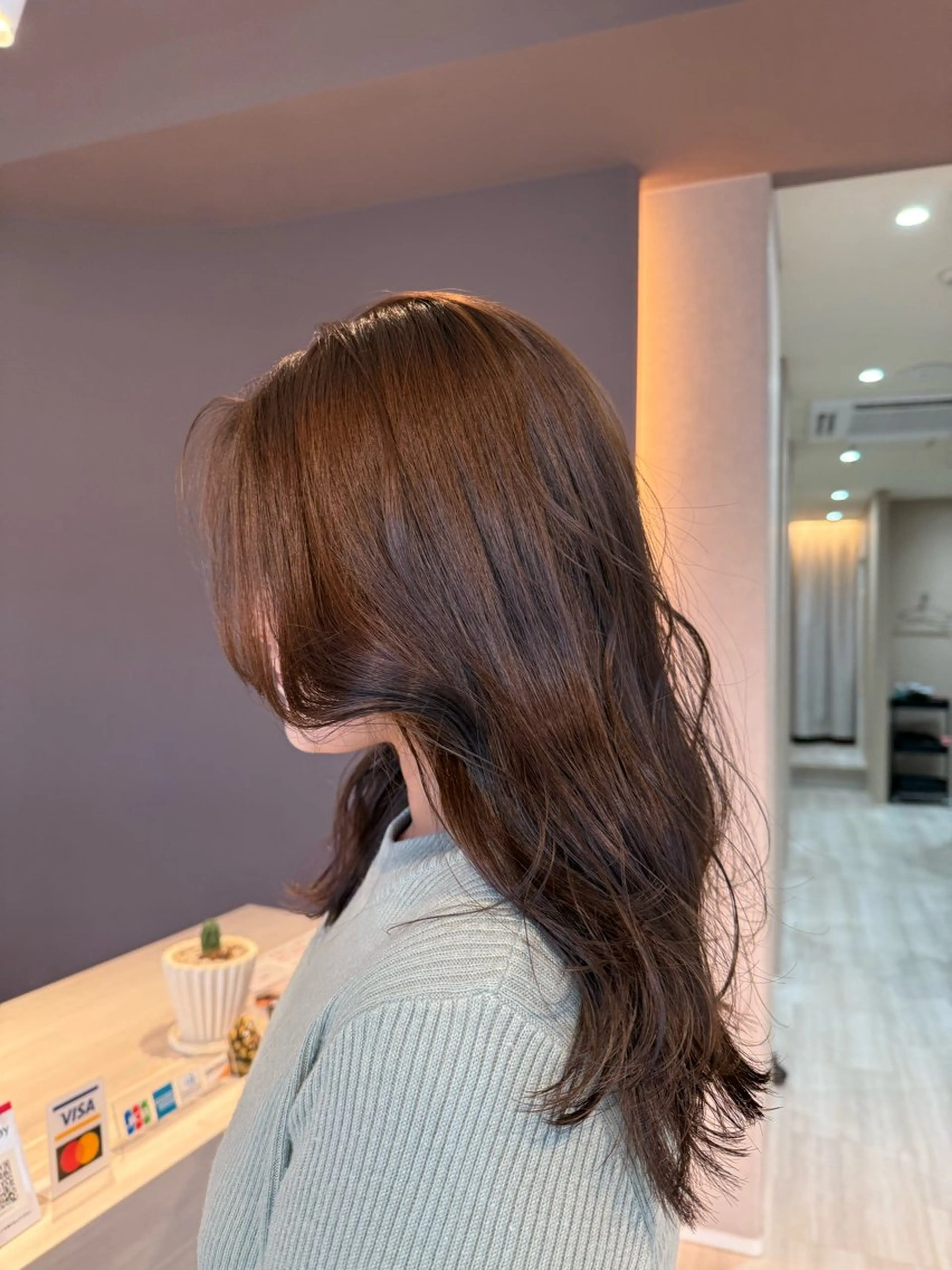 セミロング Lien.AKI 透明感カラー🤍のヘアスタイル