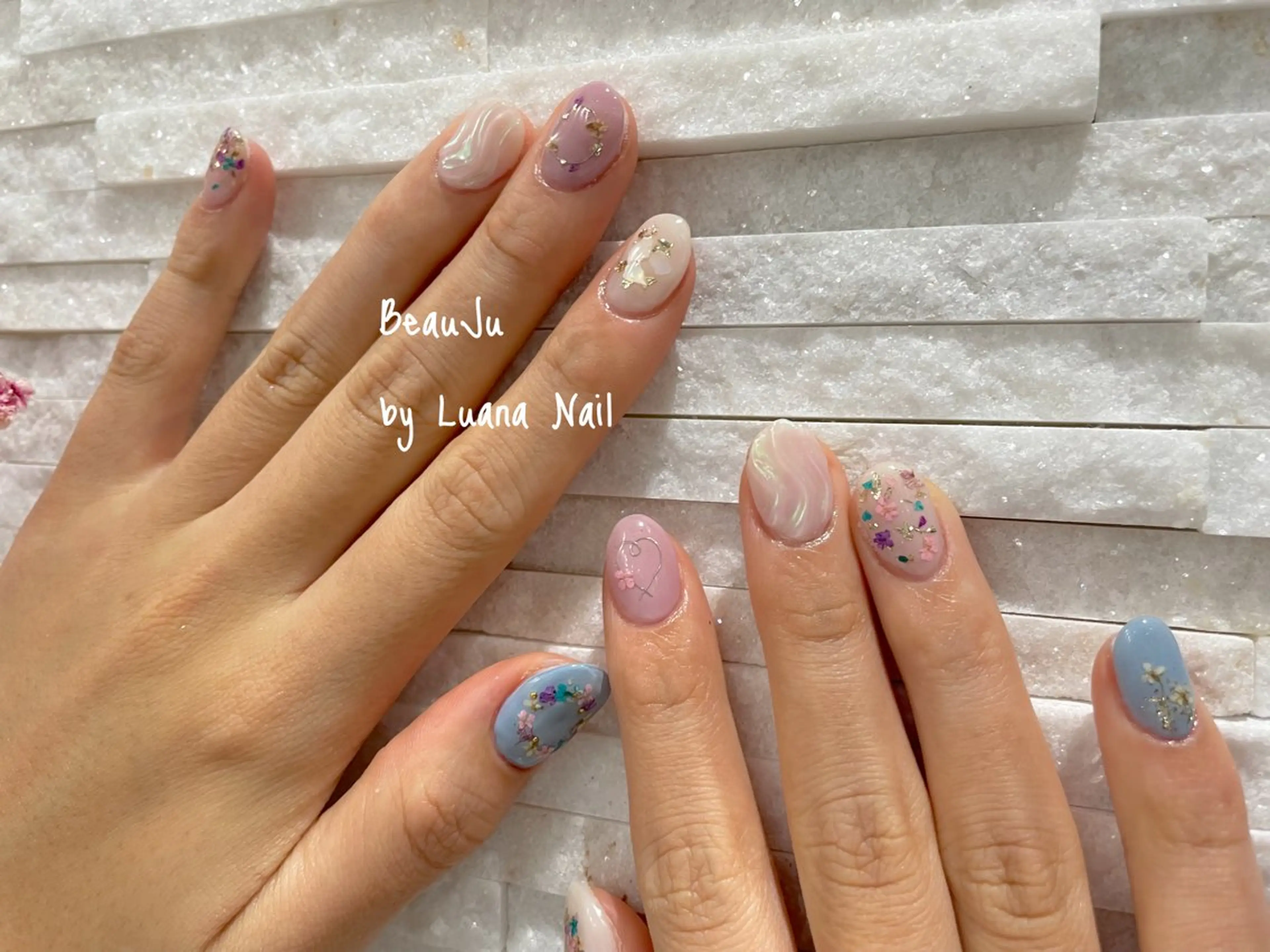 ネイル ハンドネイル BeauJu by Luana Nailのネイルデザイン