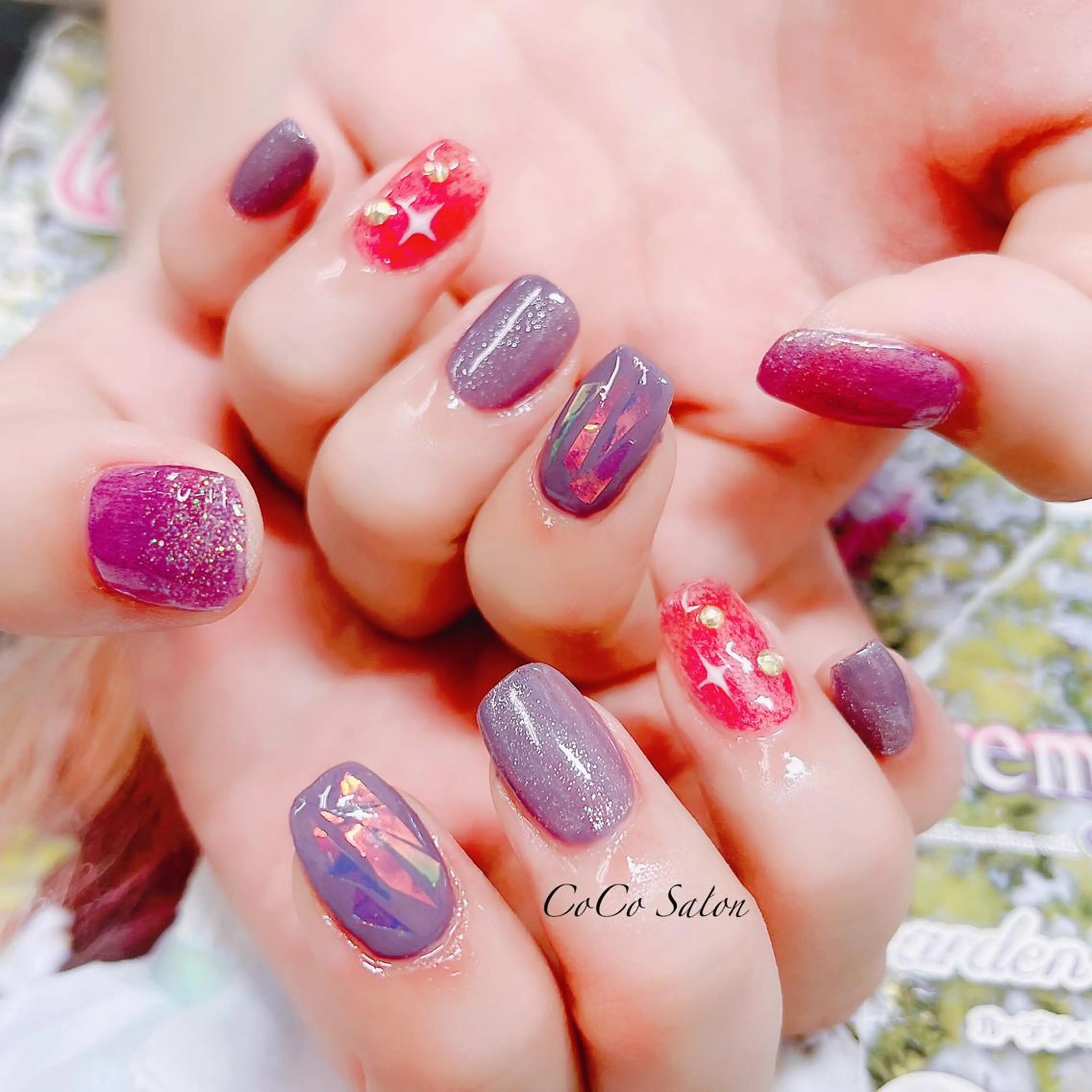 ネイル 成人式 長さ出し ジェルネイル グラデーション キラキラネイル ハンドネイル CoCoSalon ネイル/まつ毛予約のネイルデザイン