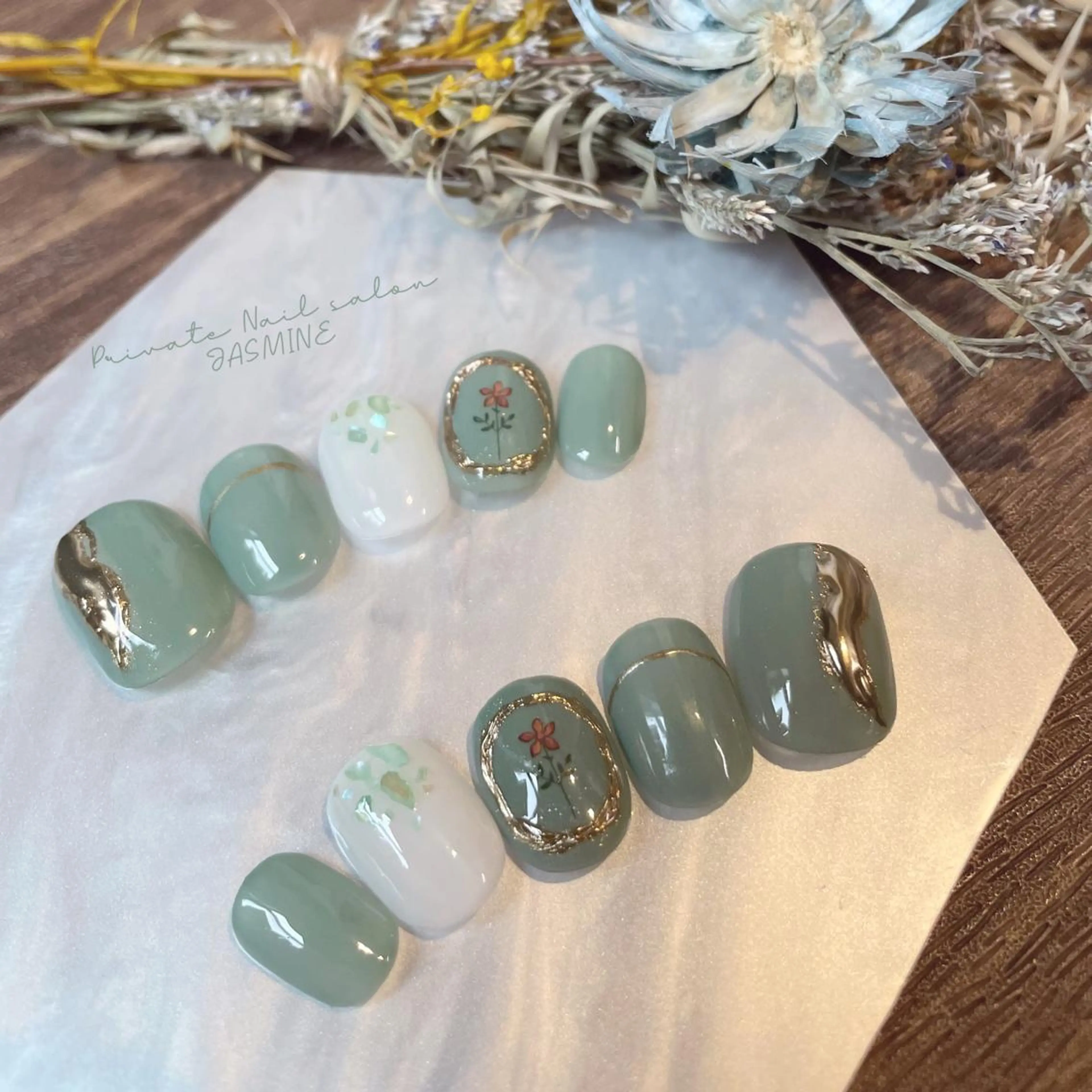 ネイル グリーン ミラーネイル Nail salon JASMINEのネイルデザイン