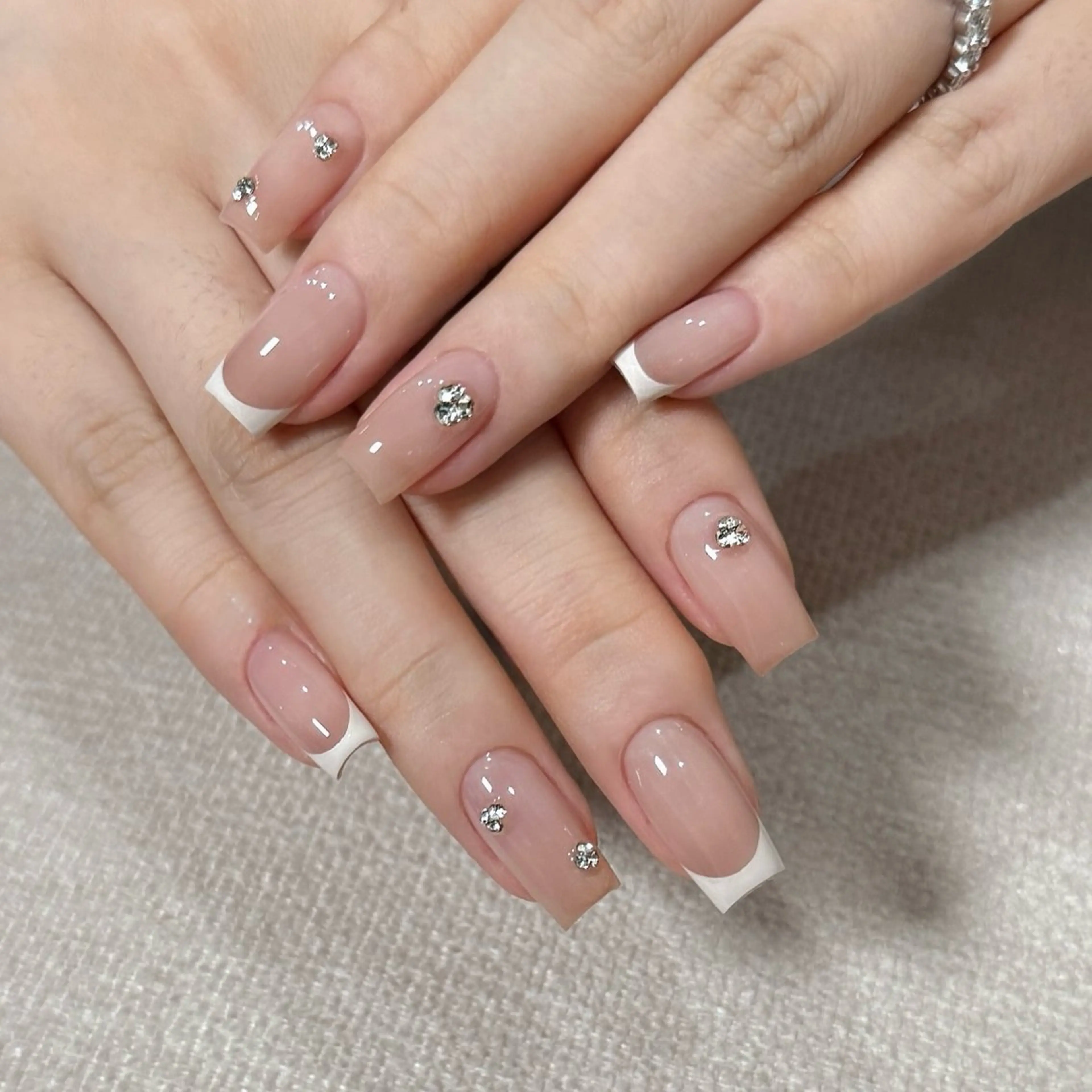 ネイル ハンドネイル 🎀 NaNa_nailのネイルデザイン