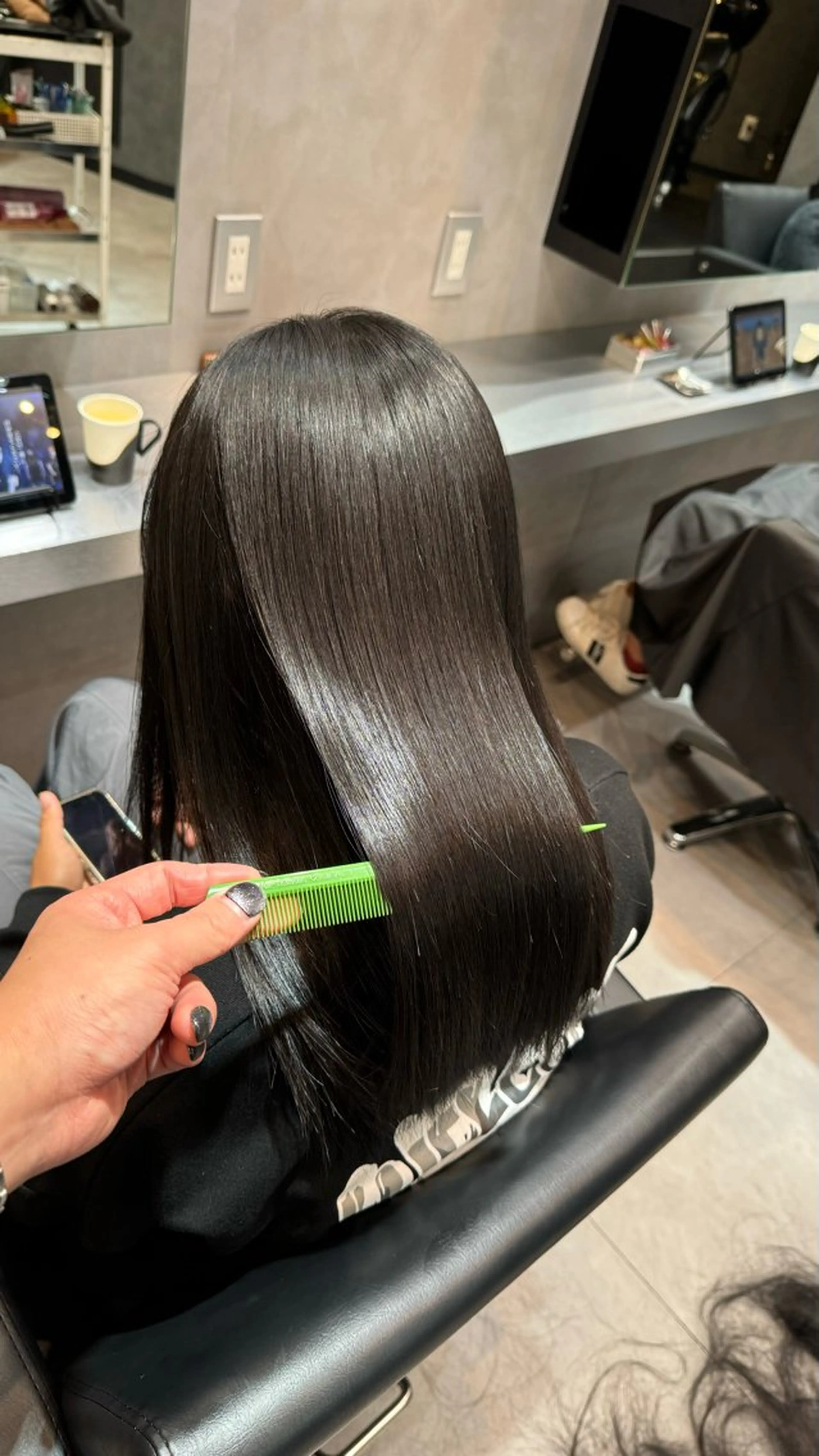 ロング トリートメント 坂谷 BUCKS/縮毛矯正のヘアスタイル