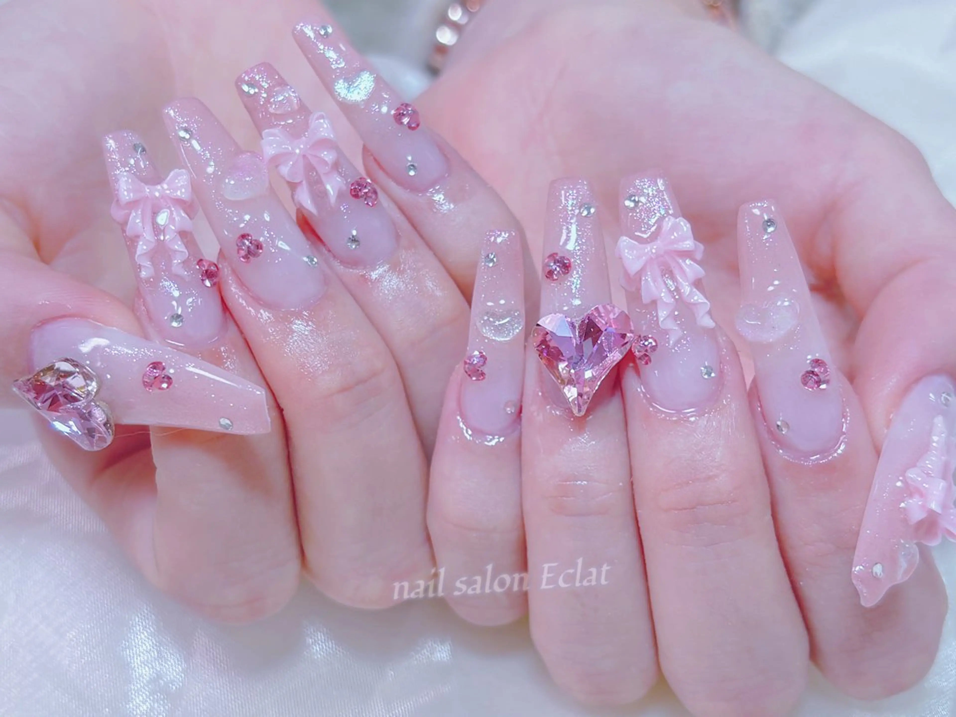 ネイル ハンドネイル ネイルサロンエクラ 🫧Shizukaのネイルデザイン