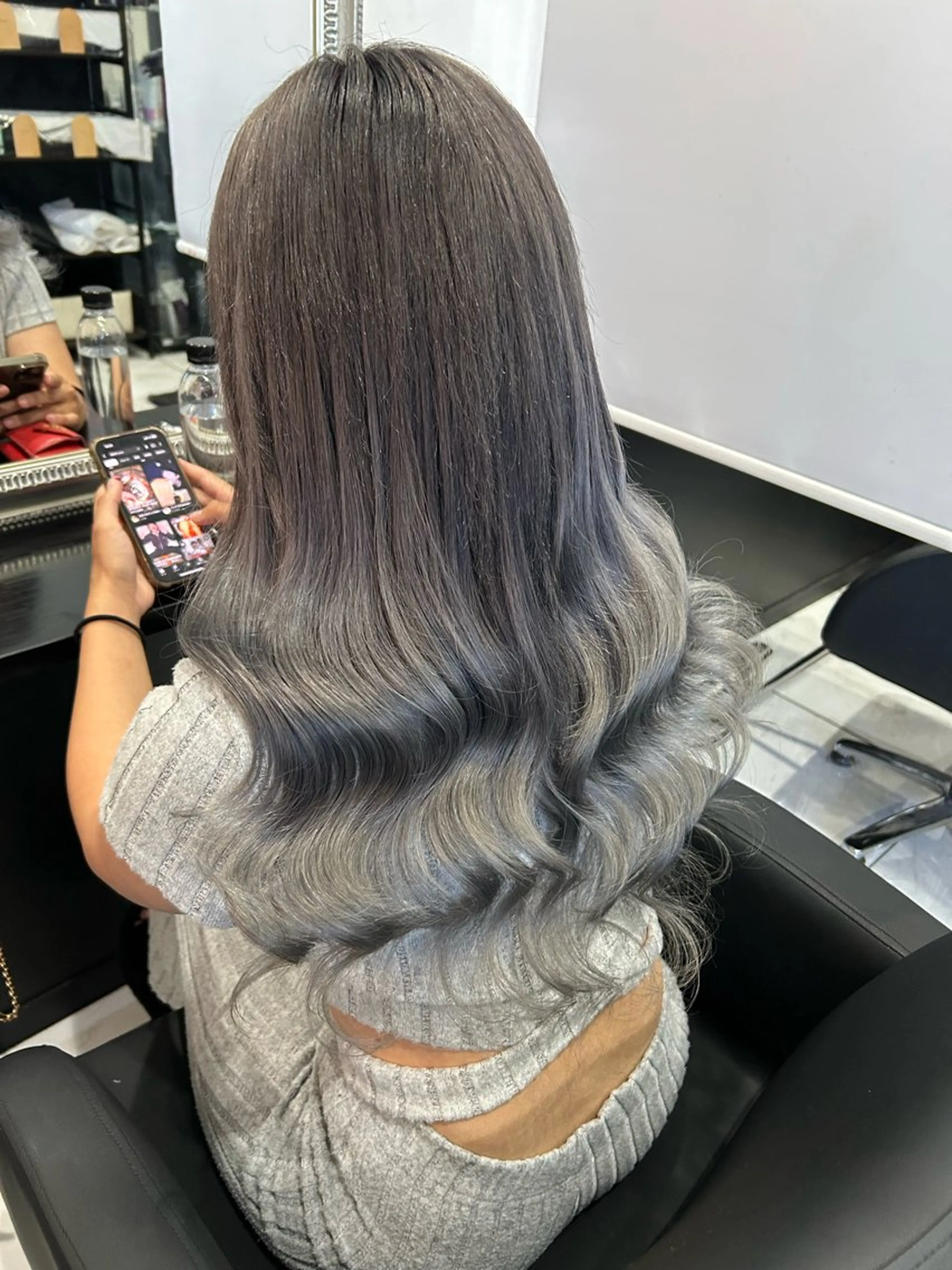 ロング ヘアカラー トリートメント エクステ HIYORI🌺 /ジェルムのヘアスタイル