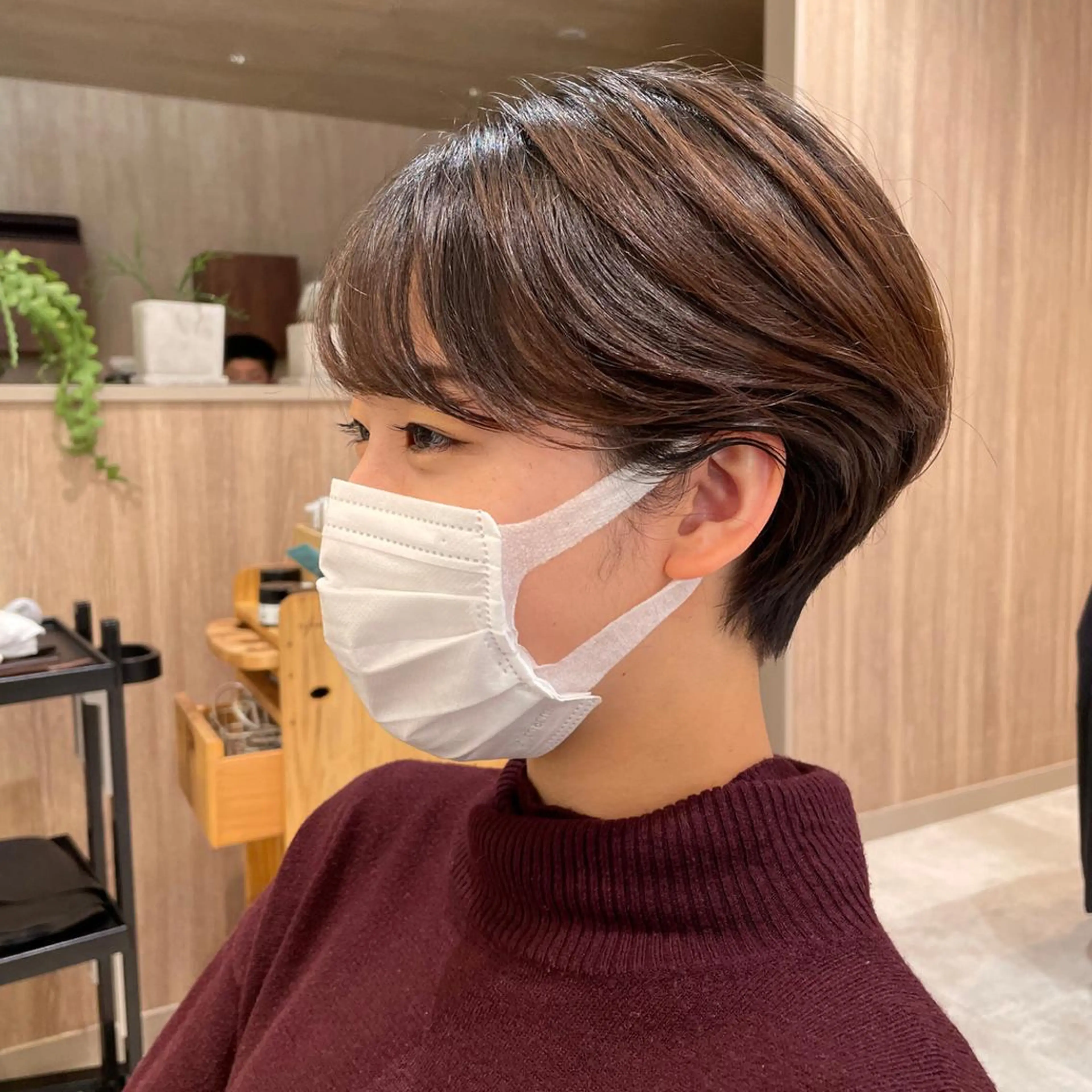 ショート カラー 似合わせ レイヤー須川のヘアスタイル