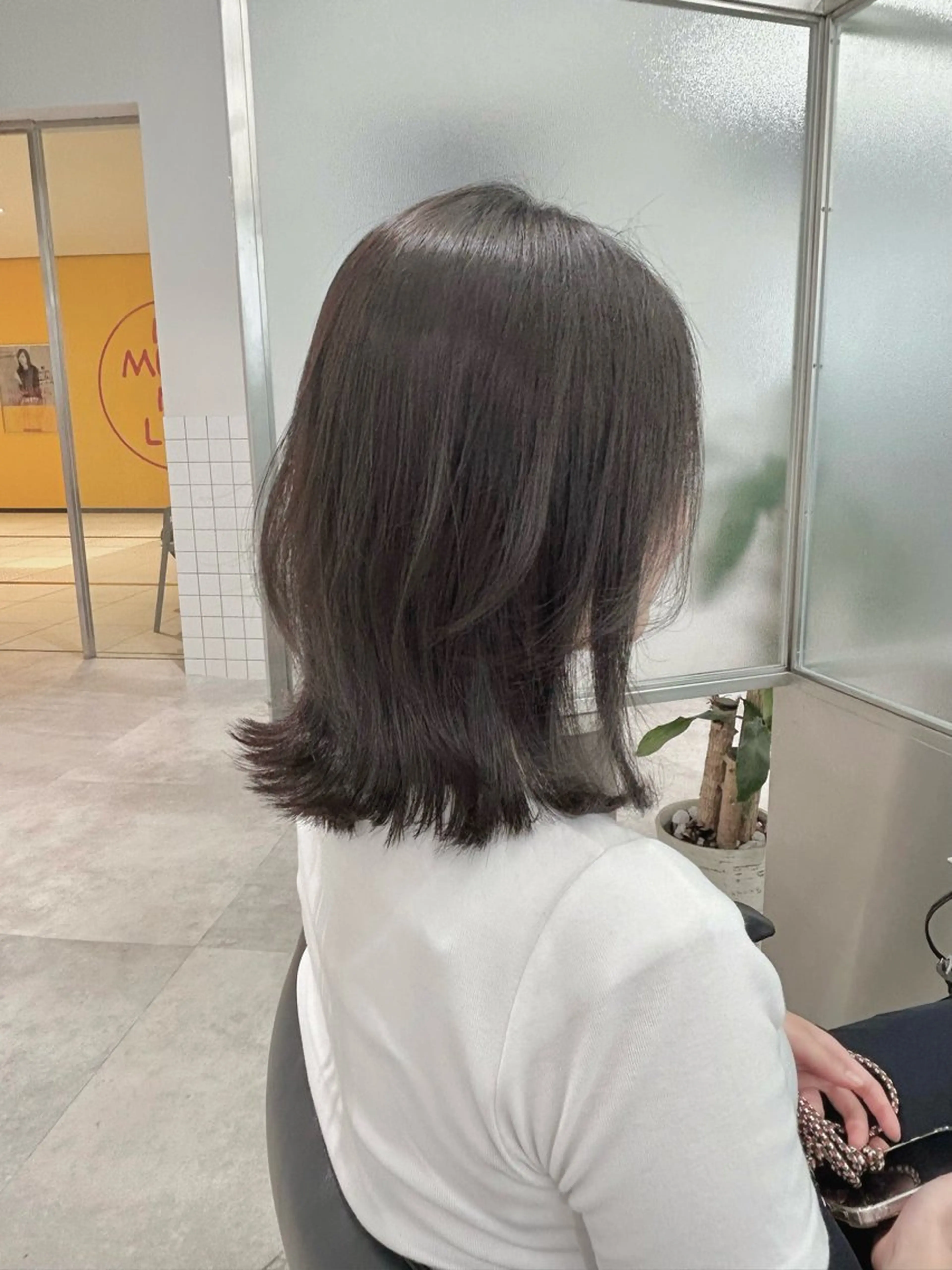 ミディアム ミディアムレイヤー レイヤーカット 田中成美/レイヤー カット/透明感カラーのヘアスタイル