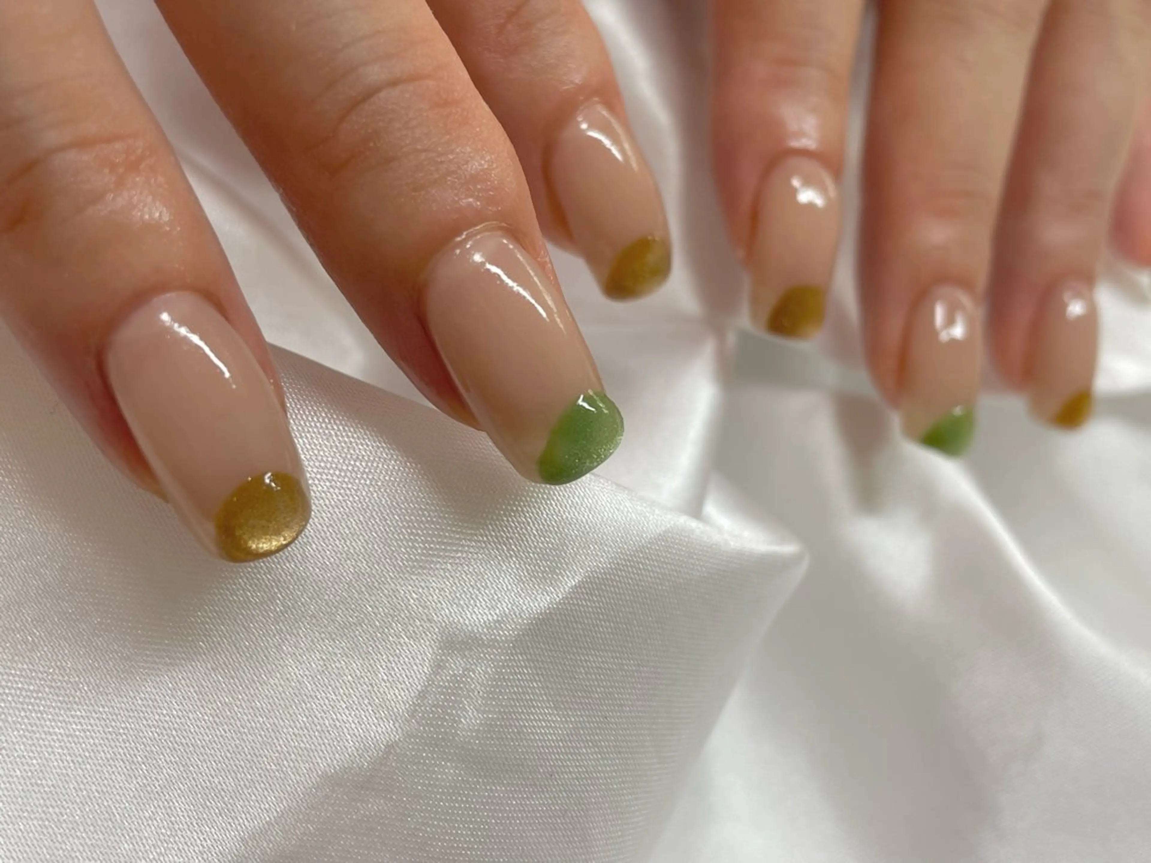 ネイル マグネットネイル 宮當 絵里果のネイルデザイン