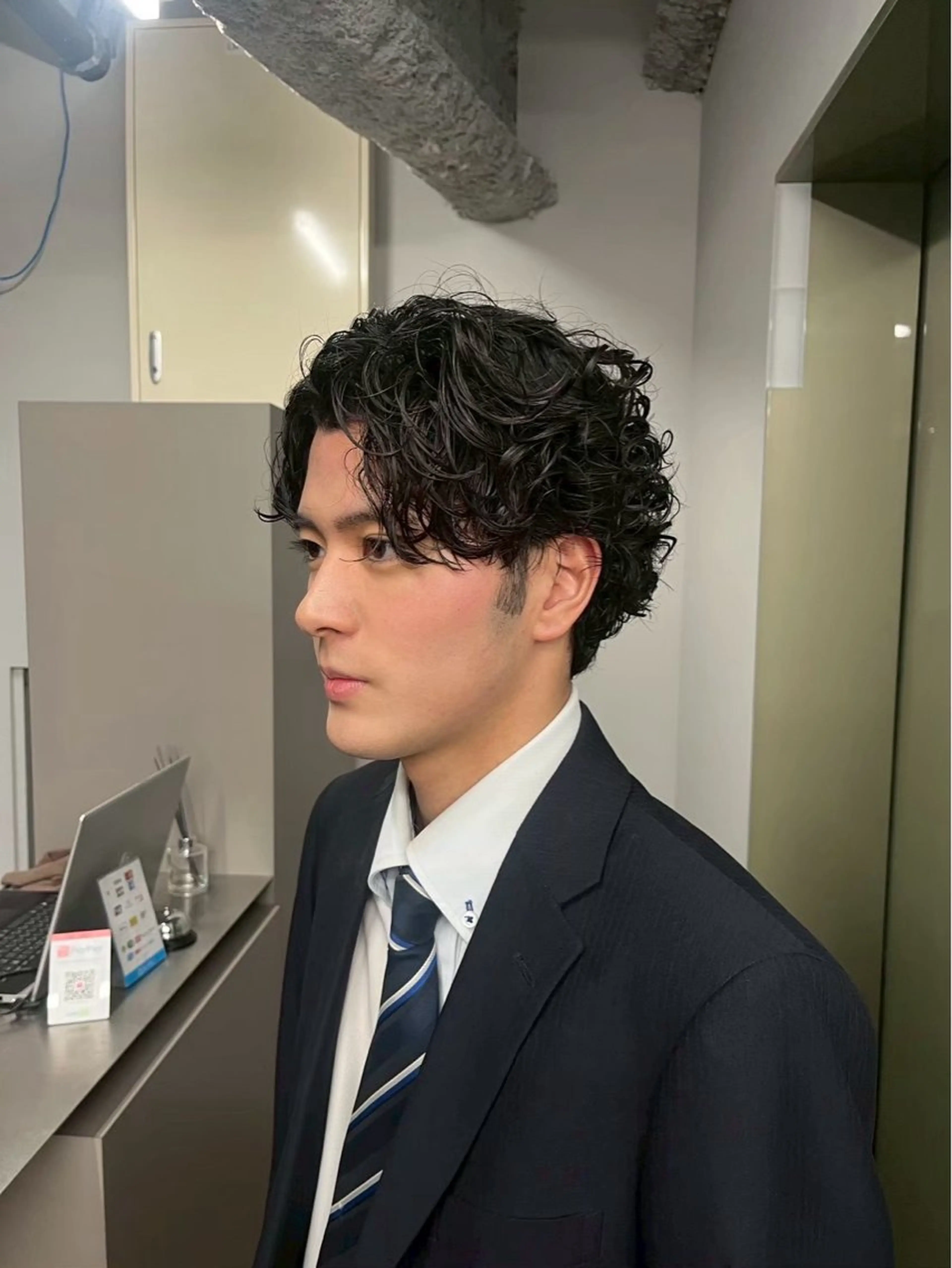 ミディアム パーマ キッズ ミディアムパーマ スパイラルパーマ 坂本響 メンズカット/パーマのヘアスタイル