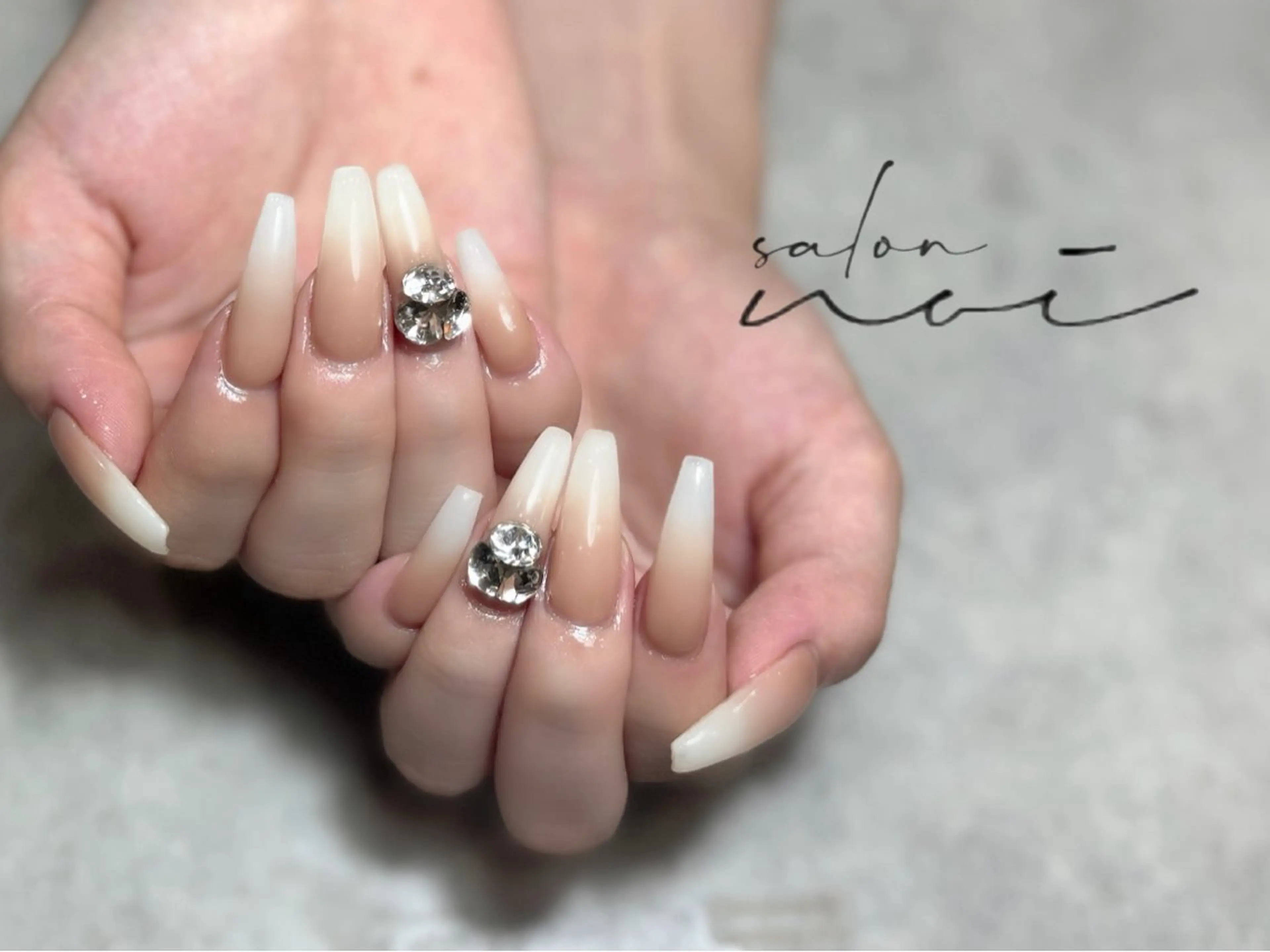 ネイル ハンドネイル salon noiのネイルデザイン