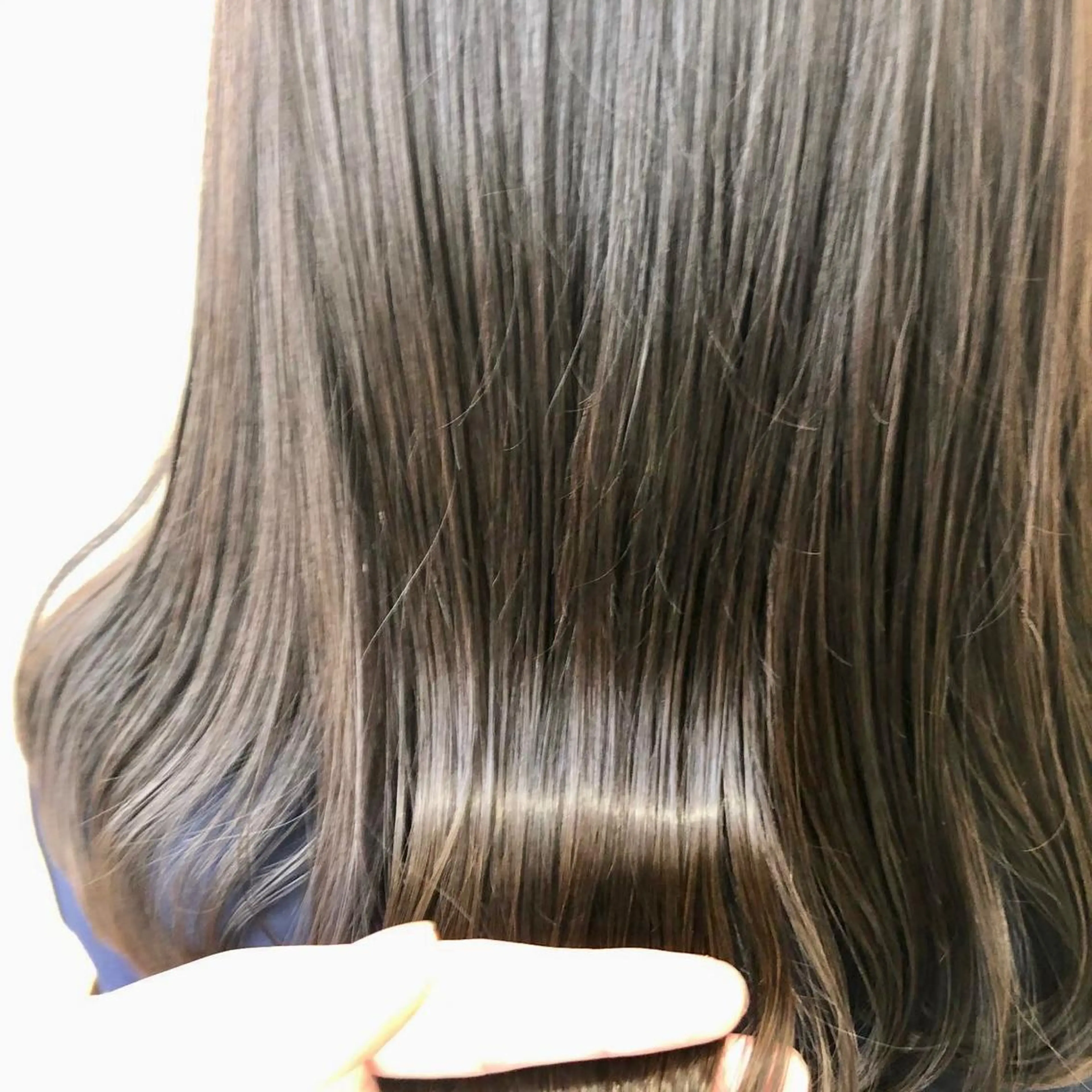 セミロング トリートメント 酸熱トリートメント カット トリートメント 天野 涼のヘアスタイル