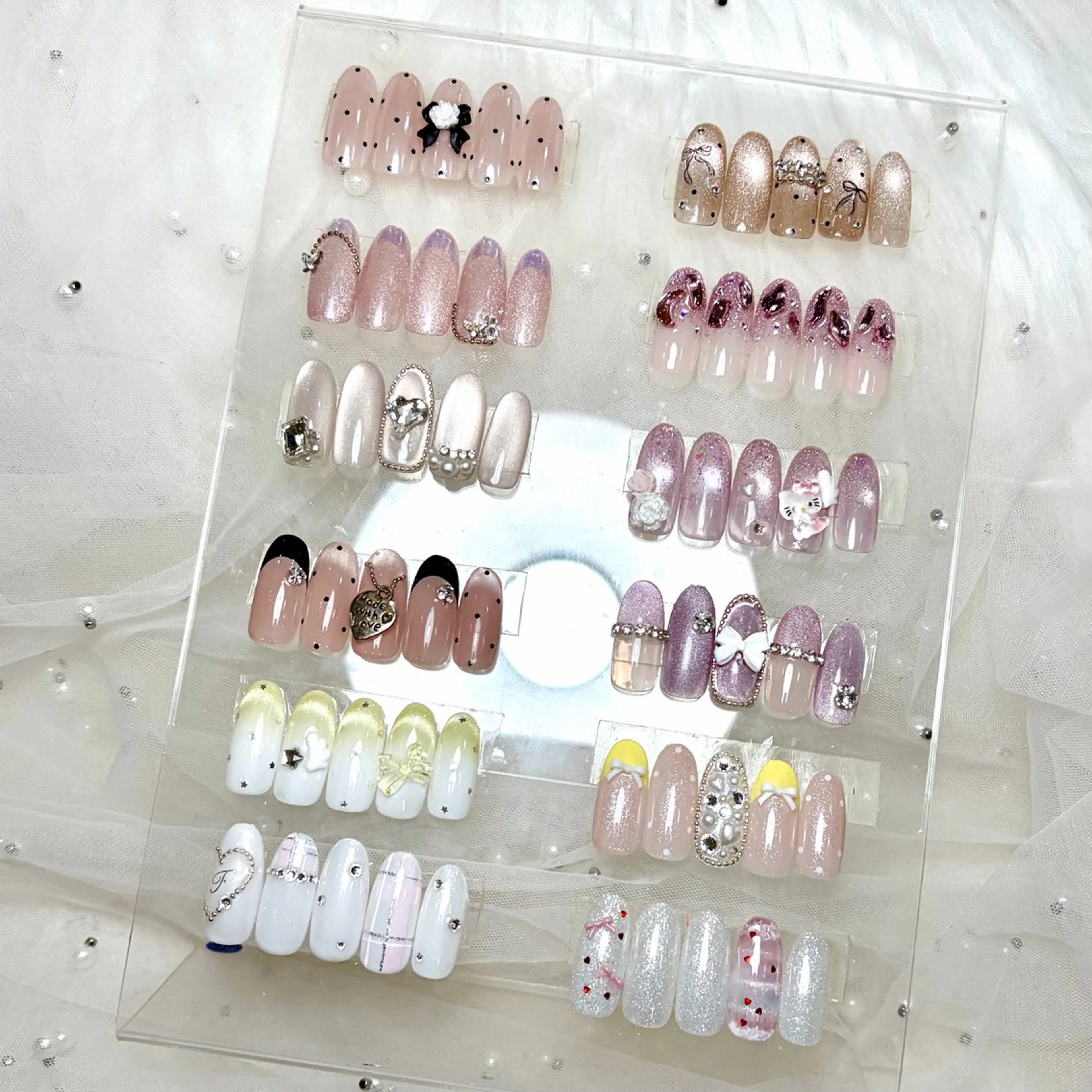 ネイル ハンドネイル FLORANZ 🫧AIRI🫧のネイルデザイン