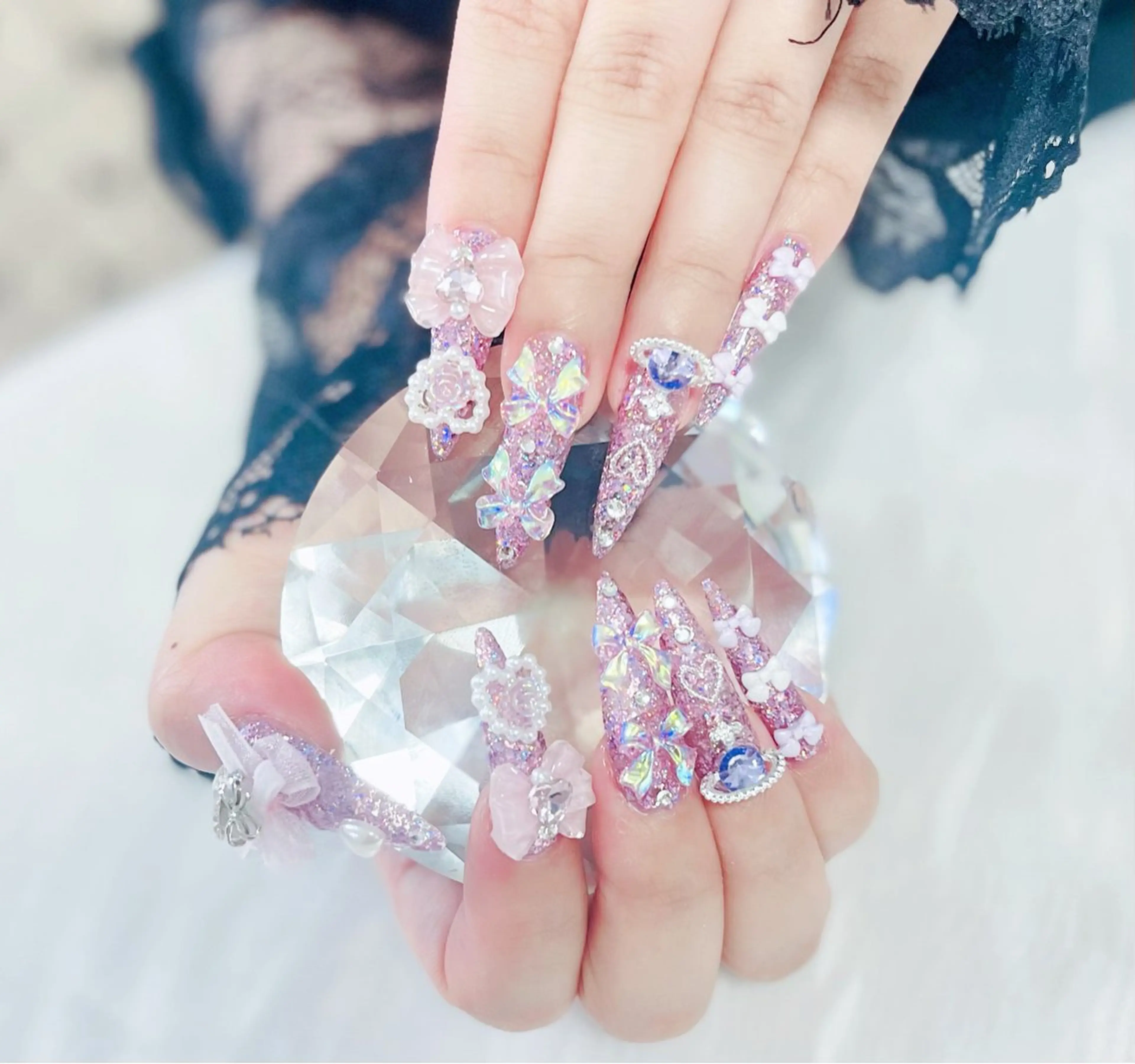 ネイル オーロラネイル クリアネイル フラッシュネイル ジェルネイル グラデーション ハンドネイル Amee Nail Salonのネイルデザイン