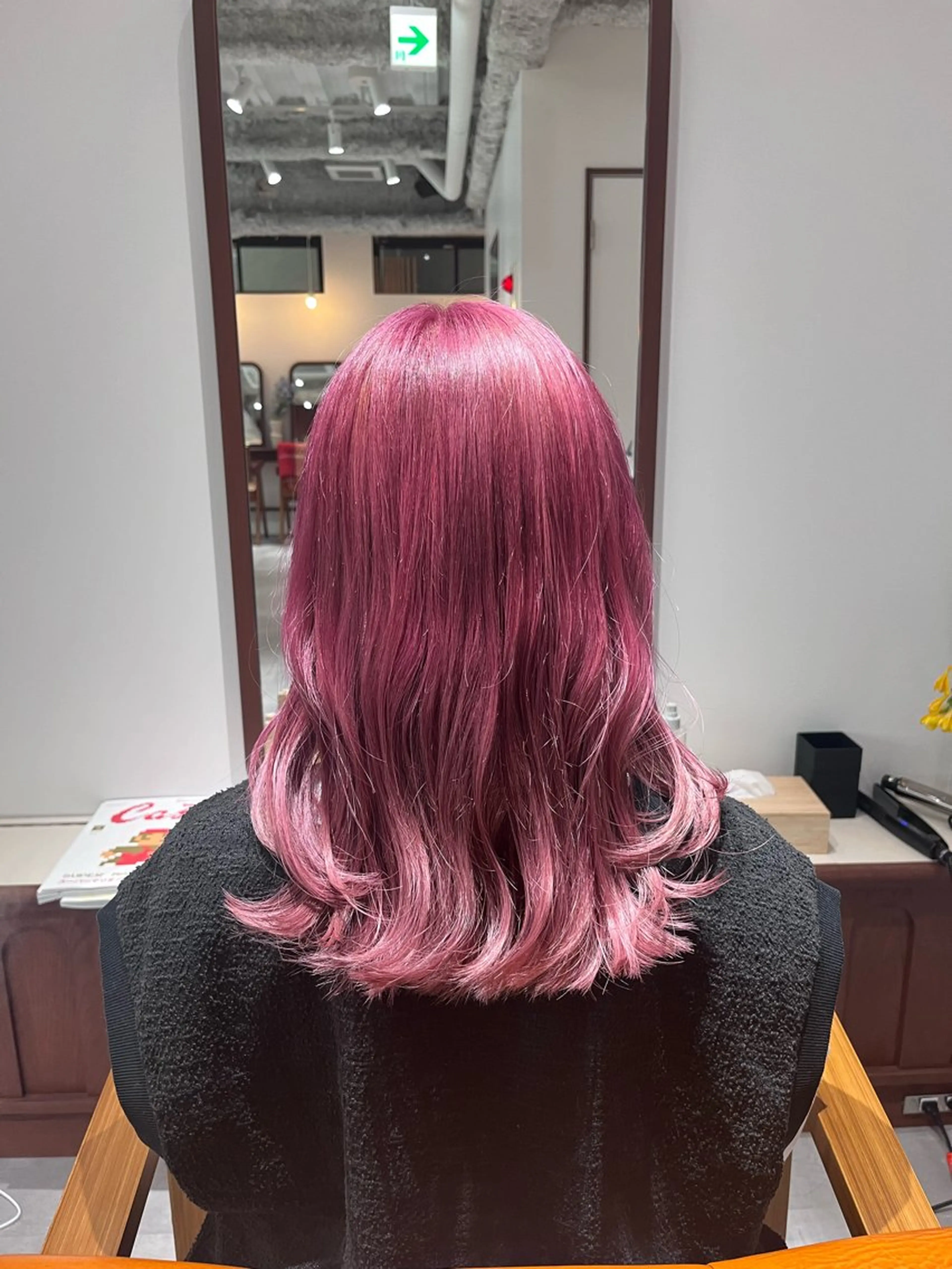ミディアム カラー ヘアアレンジ カット ヘアカラー 💠urara opus💠🩵のヘアスタイル