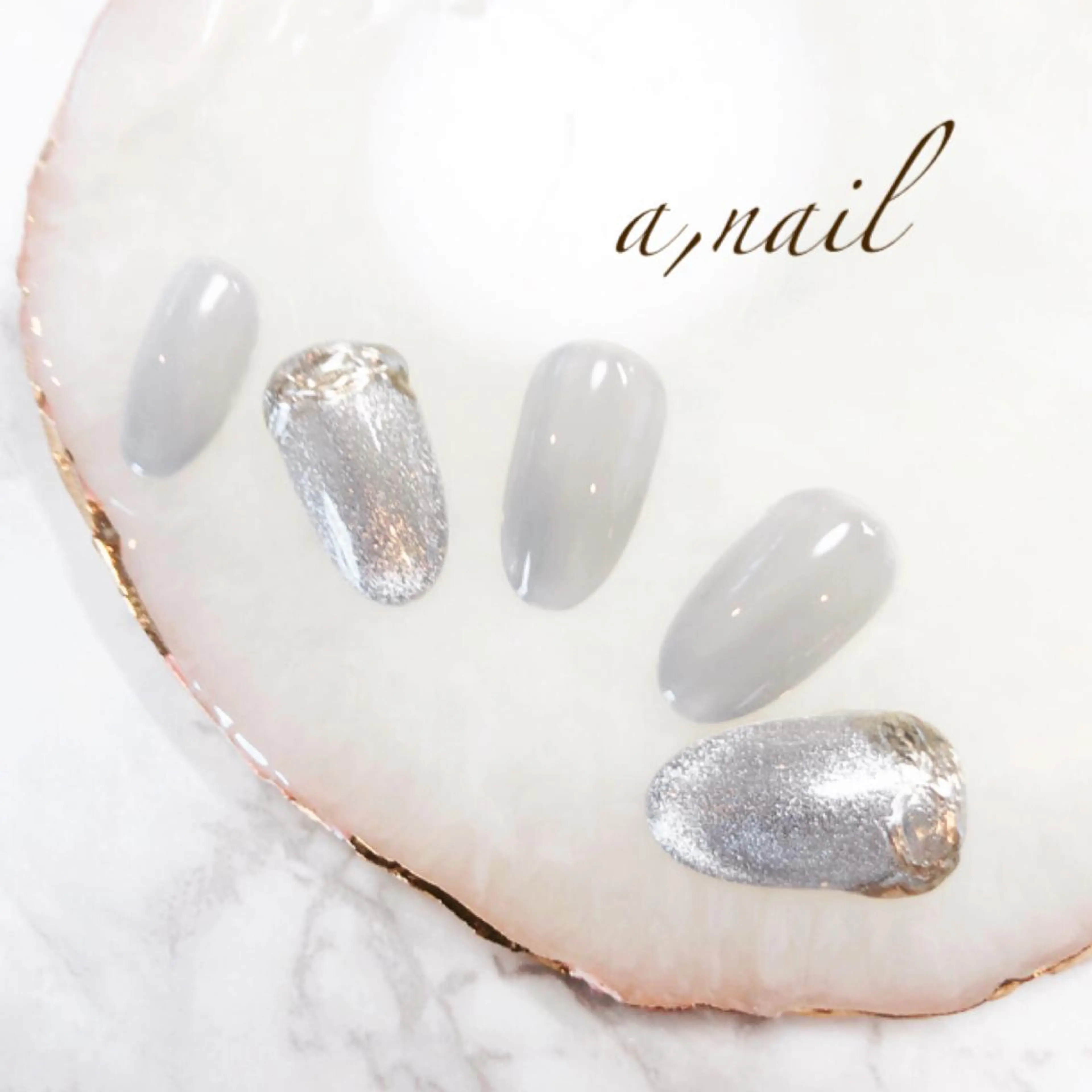 ネイル フットネイル ジェルネイル グラデーション マグネットネイル ミラーネイル ハンドネイル ネイルサロン エーネイルのネイルデザイン