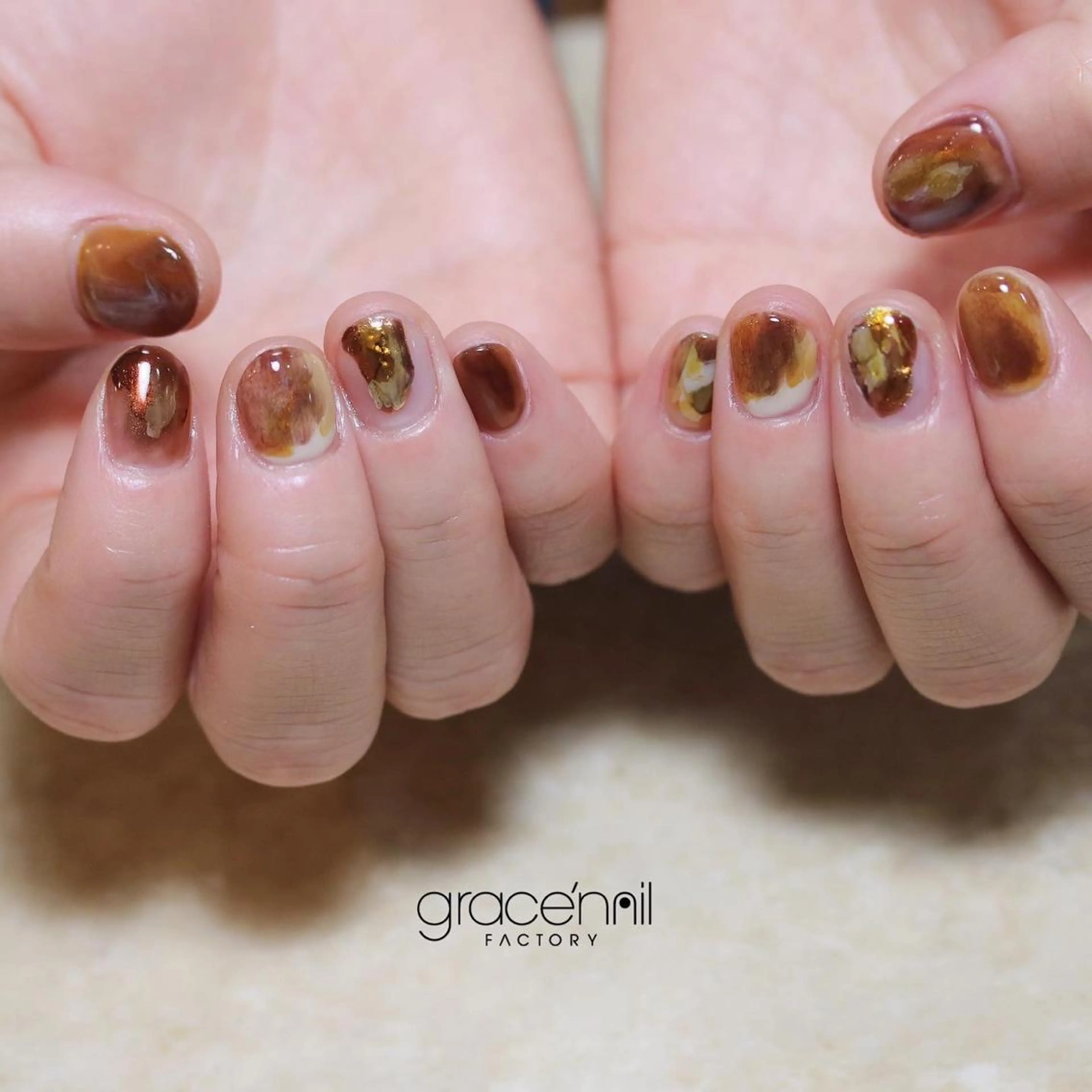 ネイル なんば堀江/育爪施術 ニュアンス✻Kaphのネイルデザイン