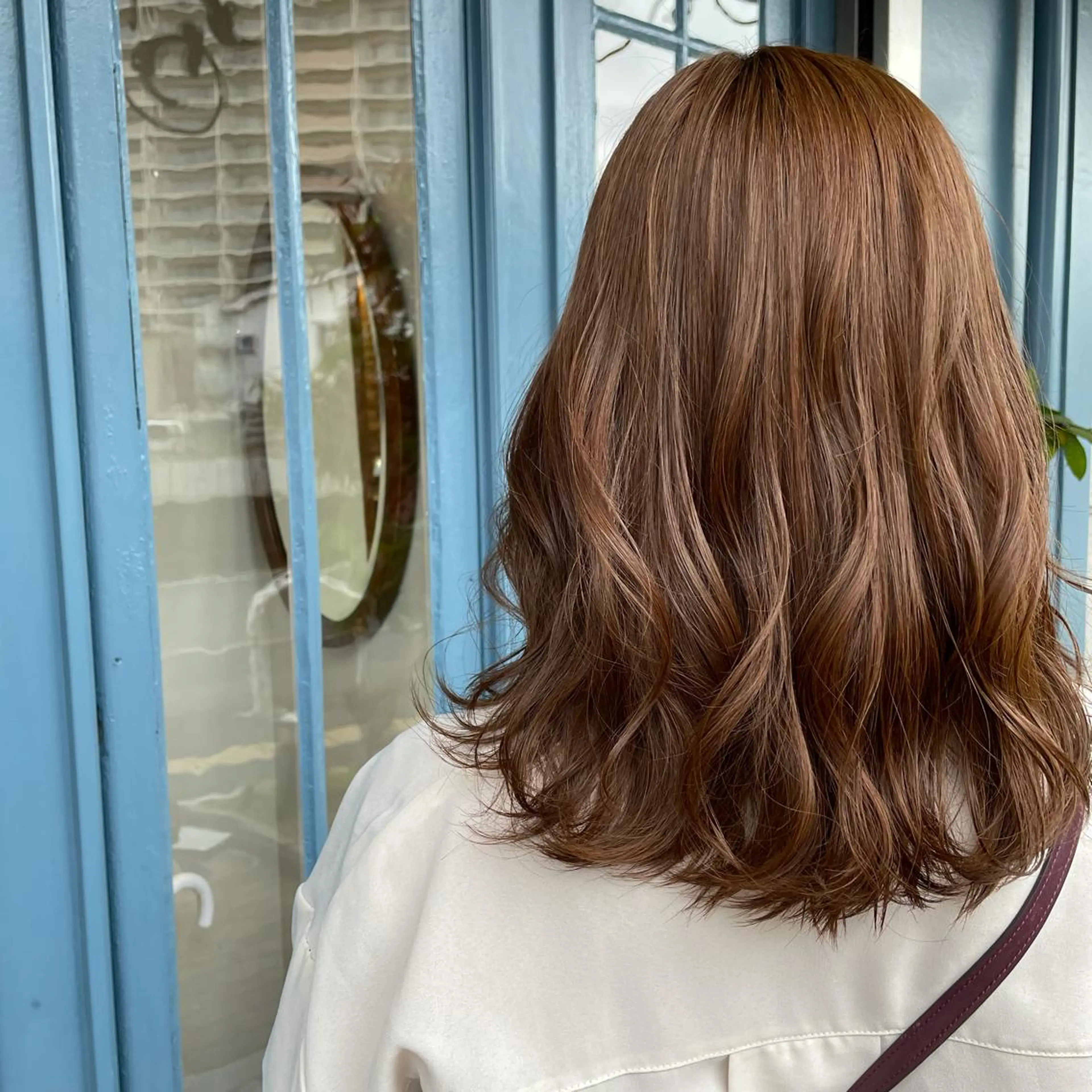 セミロング 齋藤 樹里のヘアスタイル