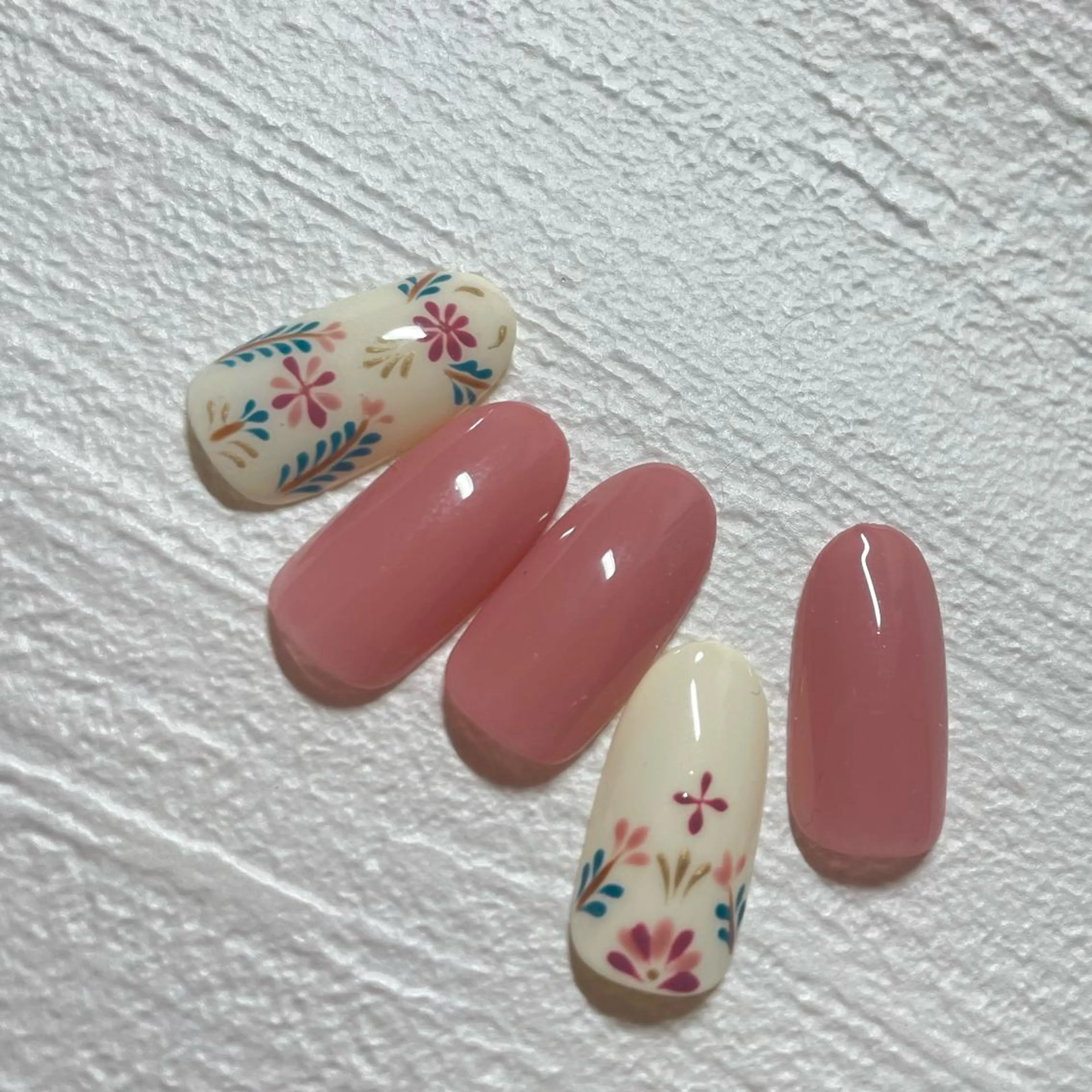 ネイル ハンドネイル Style Rougeのネイルデザイン