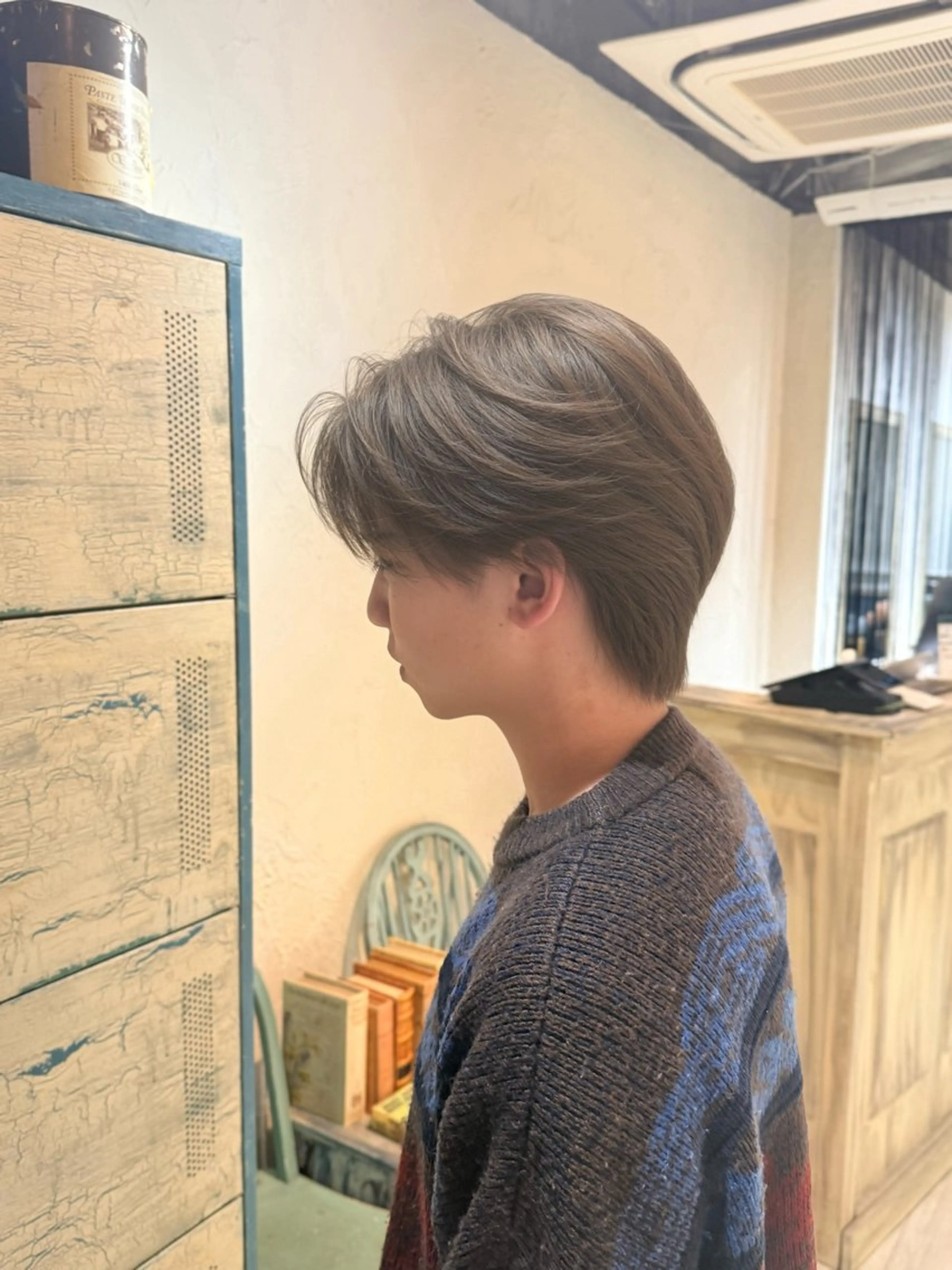 カラー メンズ メンズブリーチ ブリーチ 透明感カラー ブリーチなしカラー カット ヘアカラー hair rescue kapra所属・メンズカット Hikaruのヘアスタイル