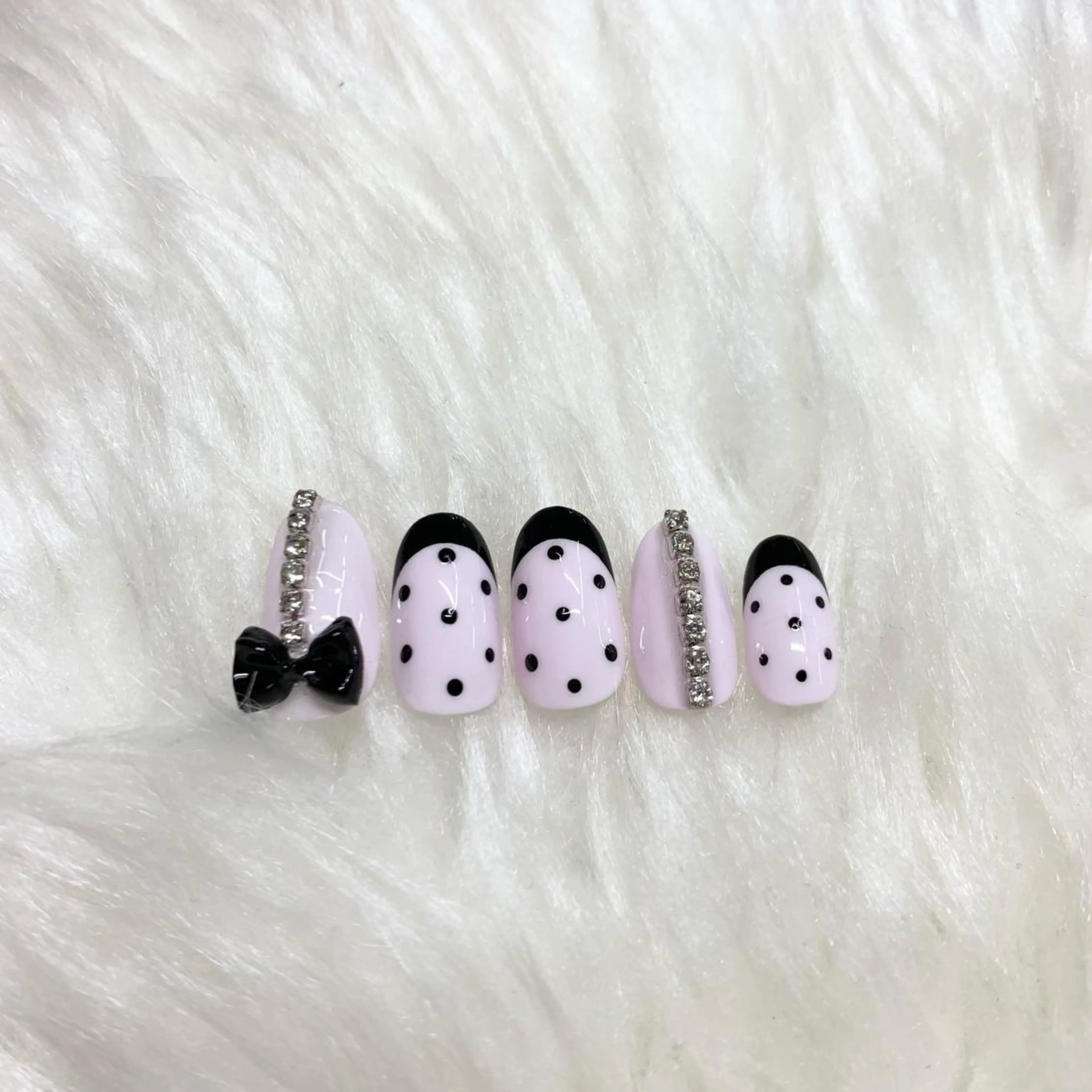 ネイル pomynail 🎀 natsuのネイルデザイン