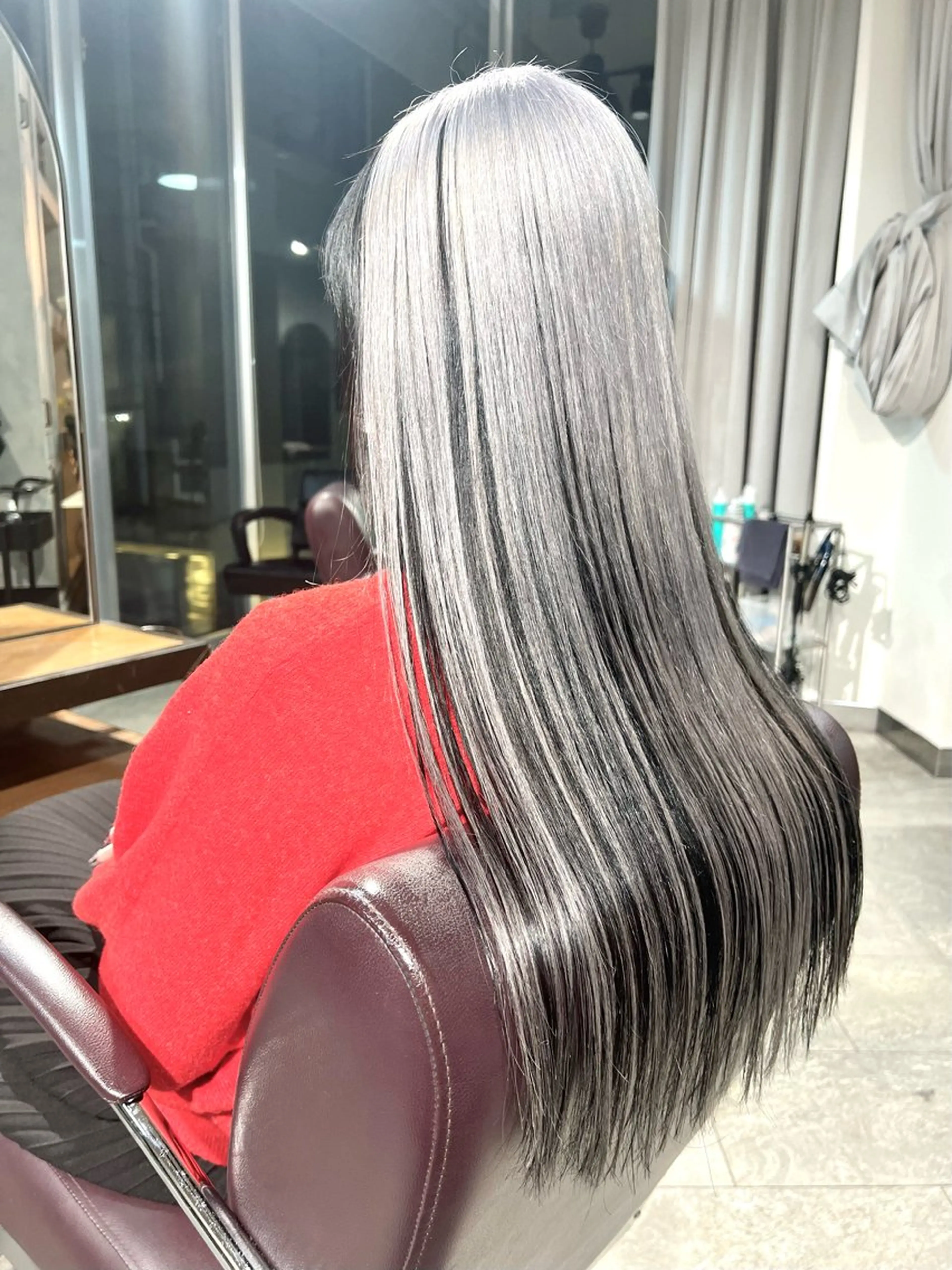 ロング カラー ヘアアレンジ ヘアカラー トリートメント ヘッドスパ ヘアセット 🌈インナーカラー ‘ショウマ’🌈のヘアスタイル