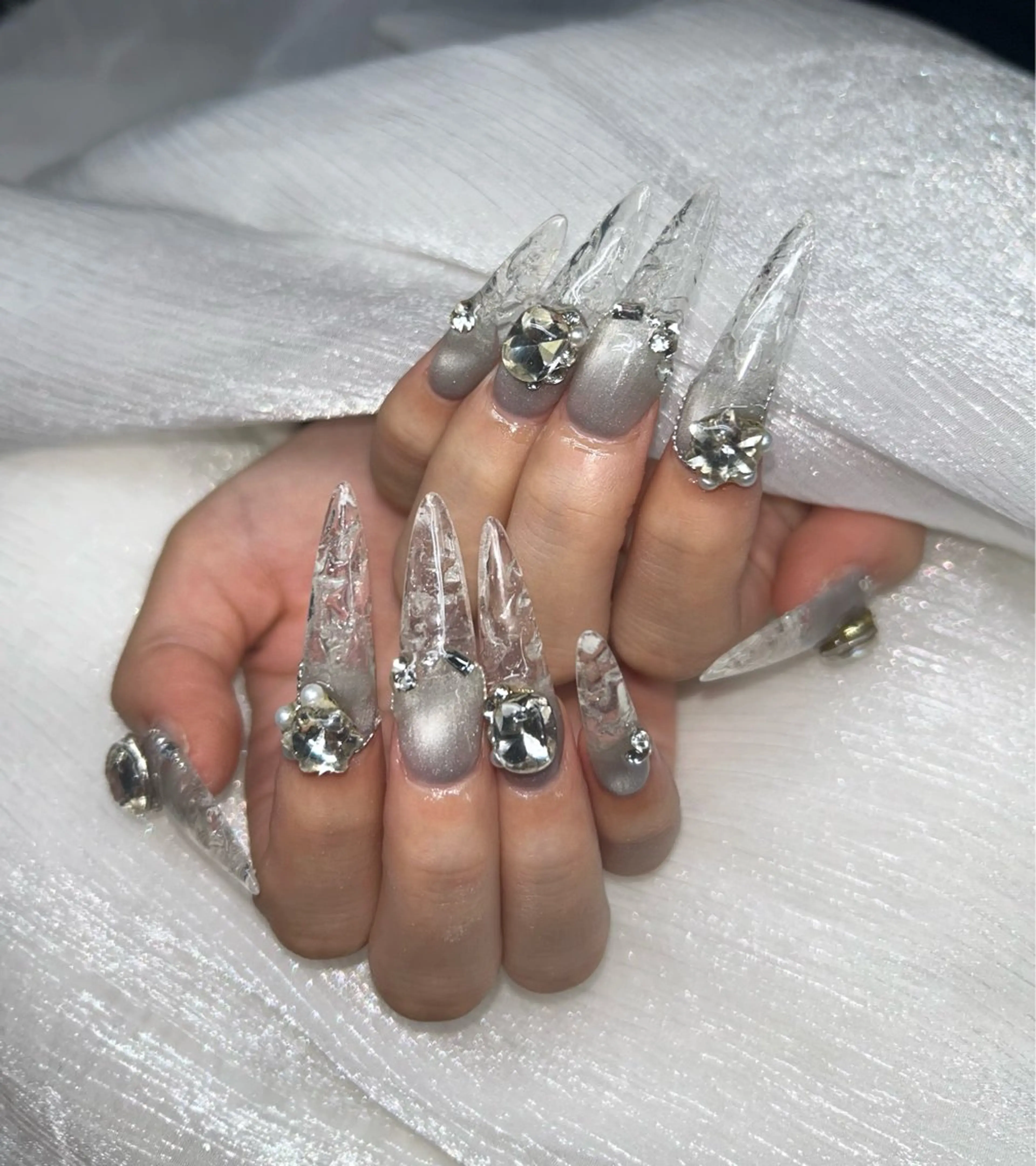 ネイル アートネイル オーロラネイル チークネイル 長さ出し フットネイル Chan nailsのネイルデザイン