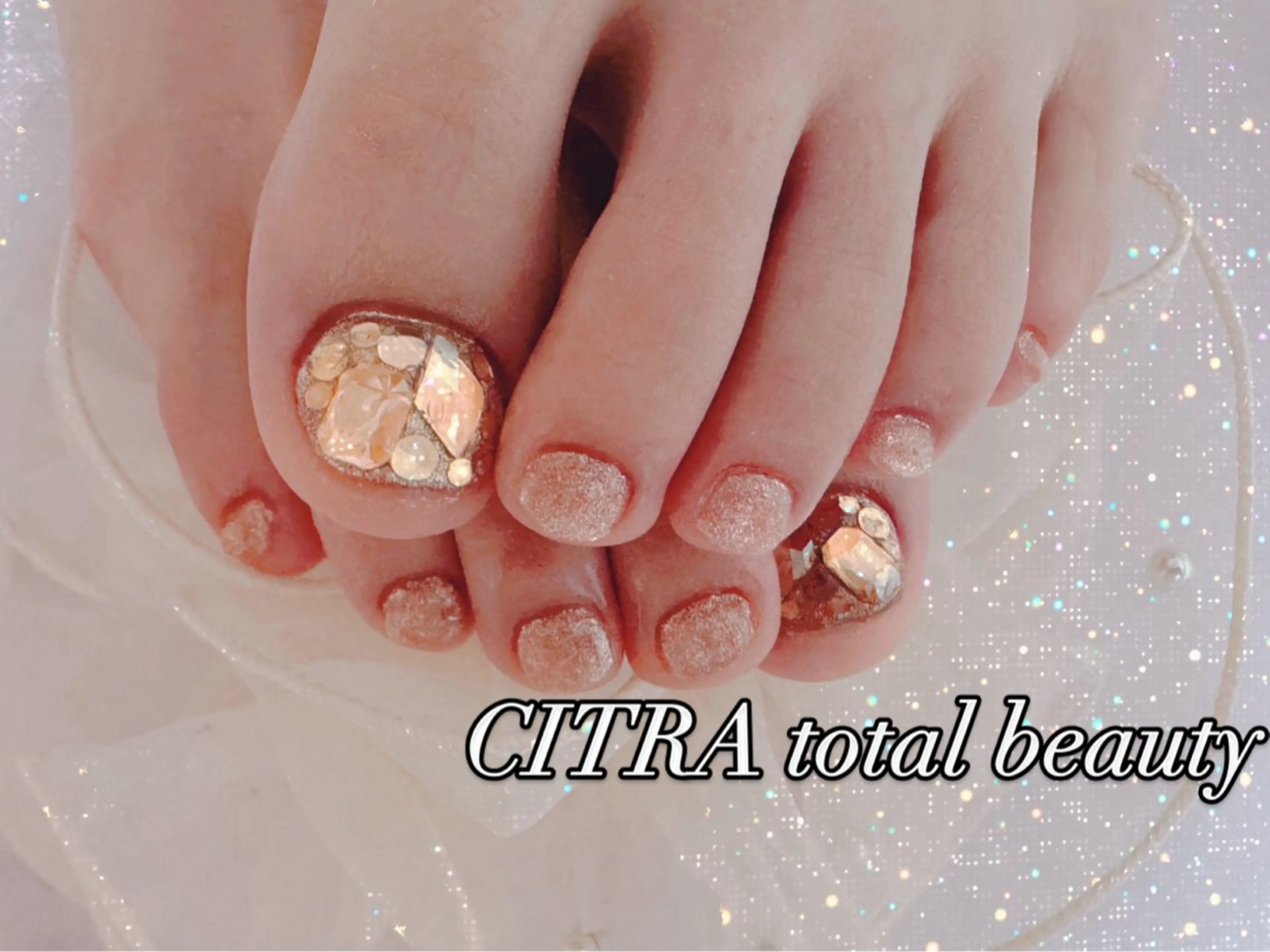 ネイル フットネイル シンプルネイル フットネイル CITRAtotal beautyのネイルデザイン