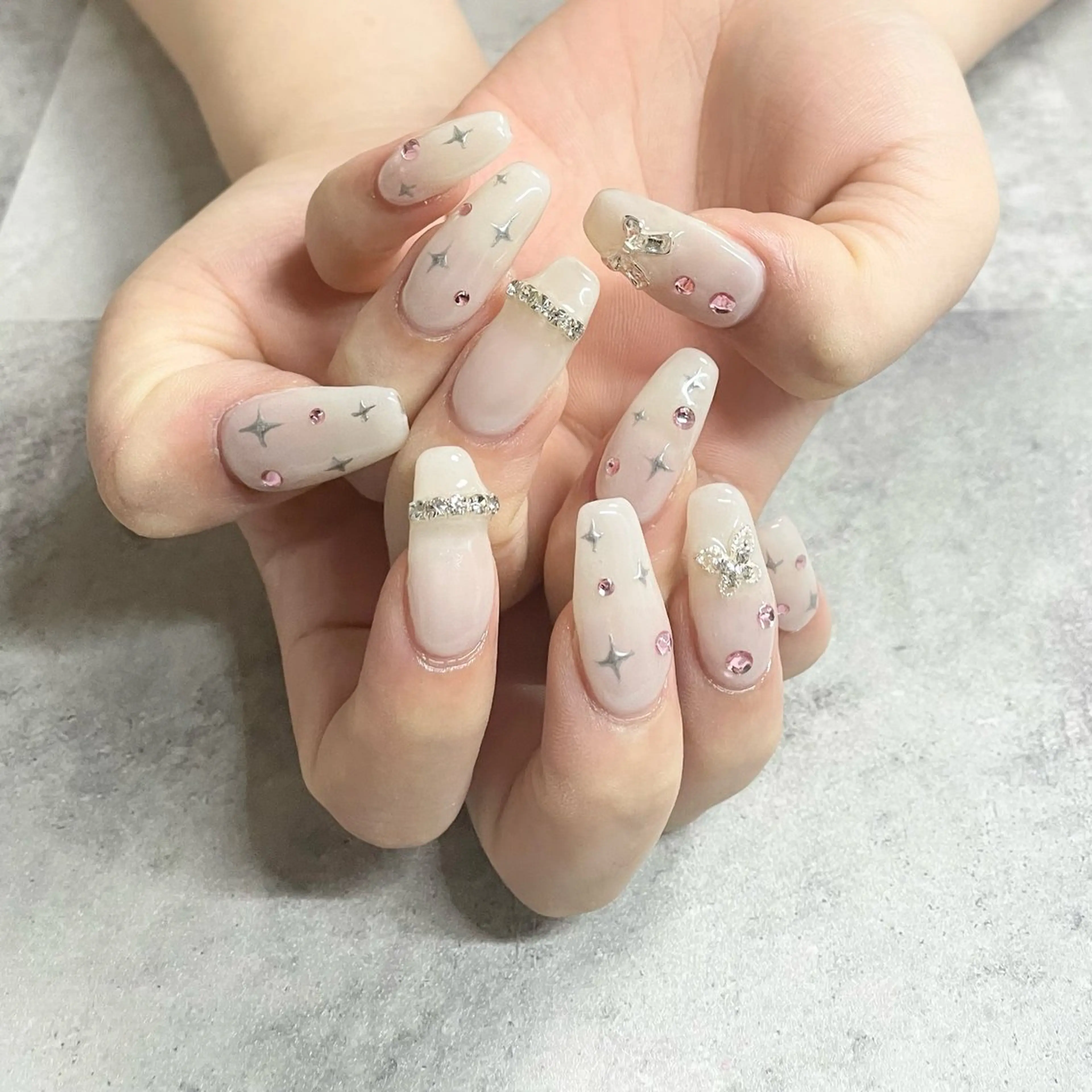 ネイル FELICE ﾌｪﾘｰﾁｪのネイルデザイン