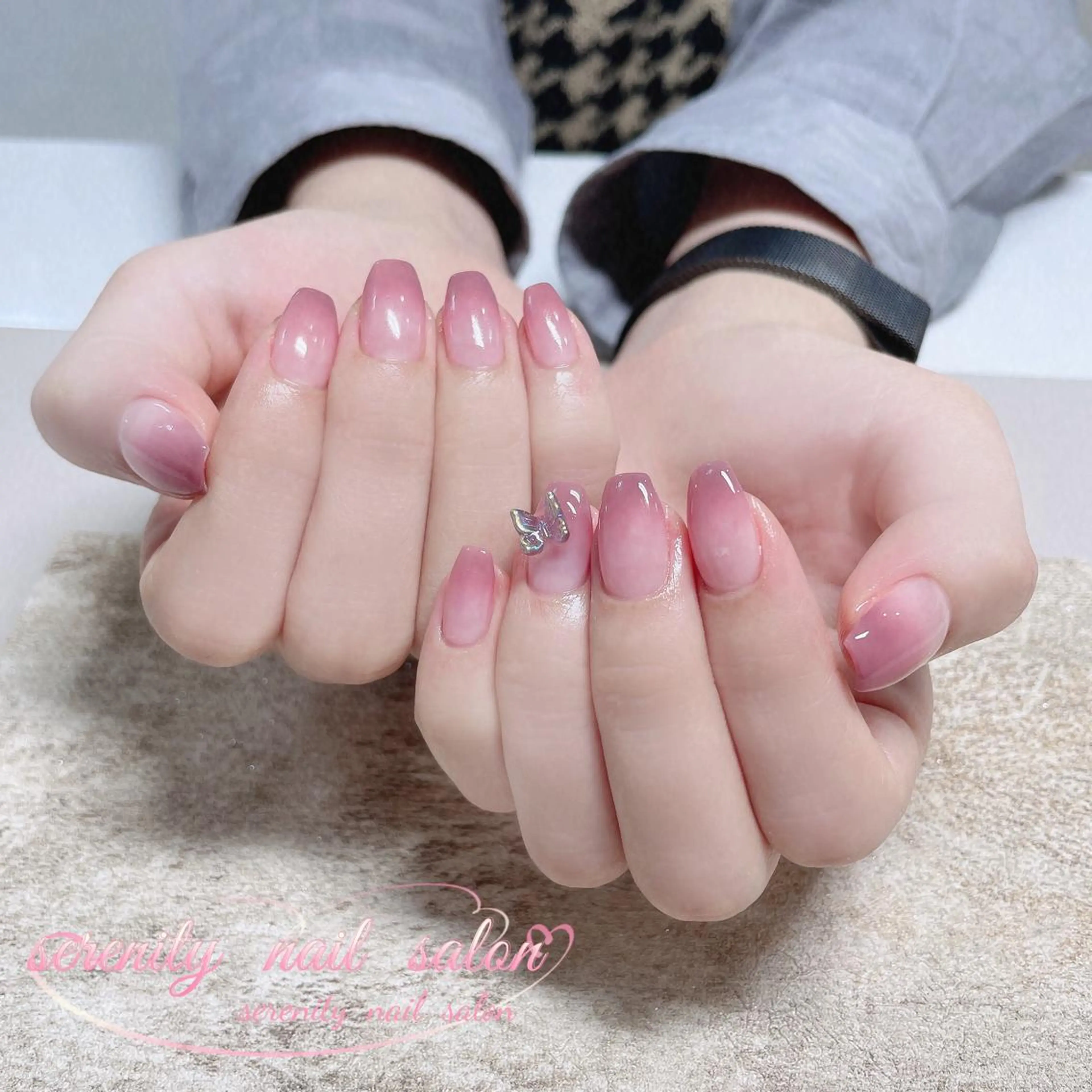 ネイル ハンドネイル ハンドケア ✨Serenity Nail salonのネイルデザイン