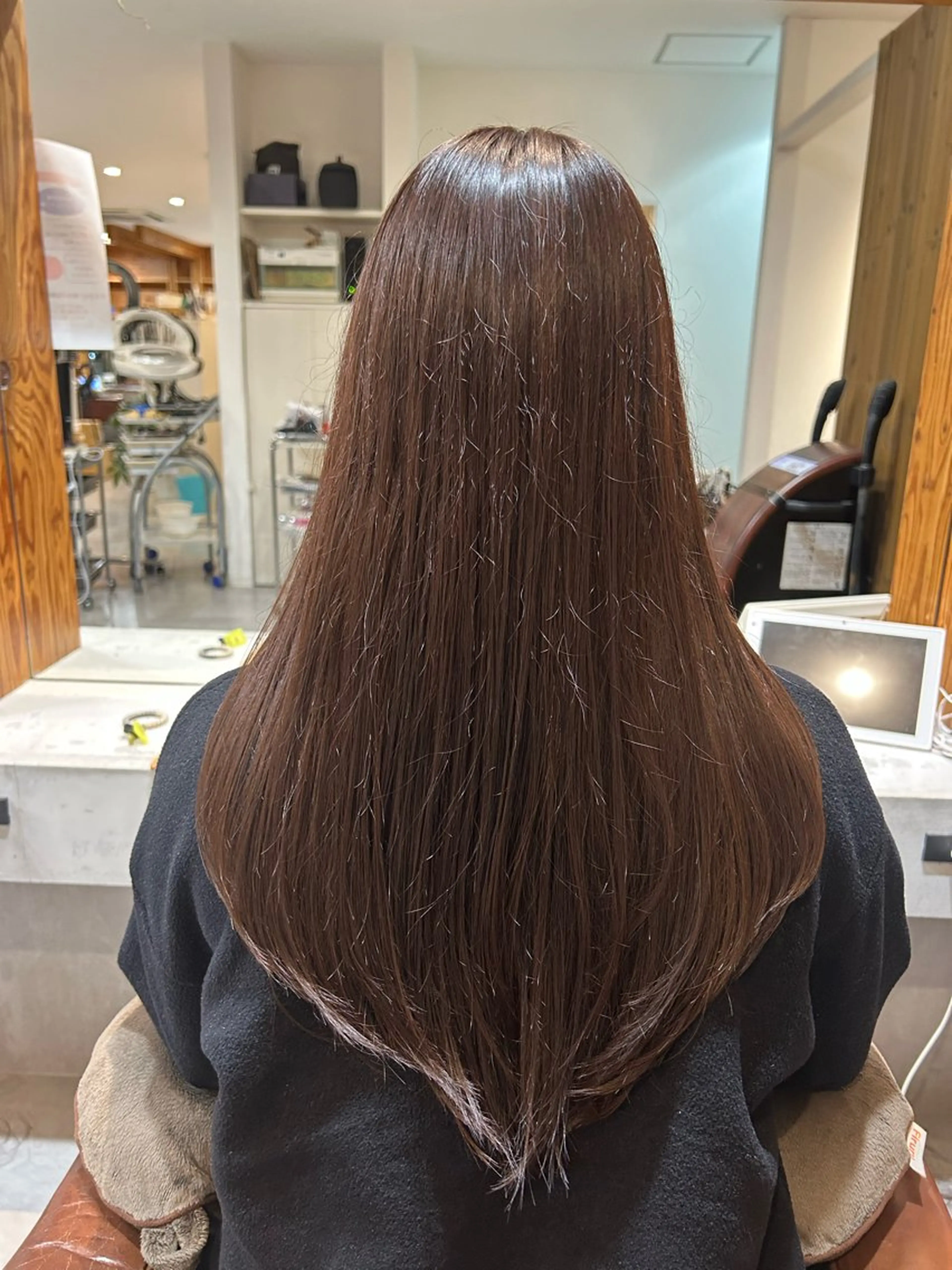 ロング レイヤーカット adorable 樋口円のヘアスタイル