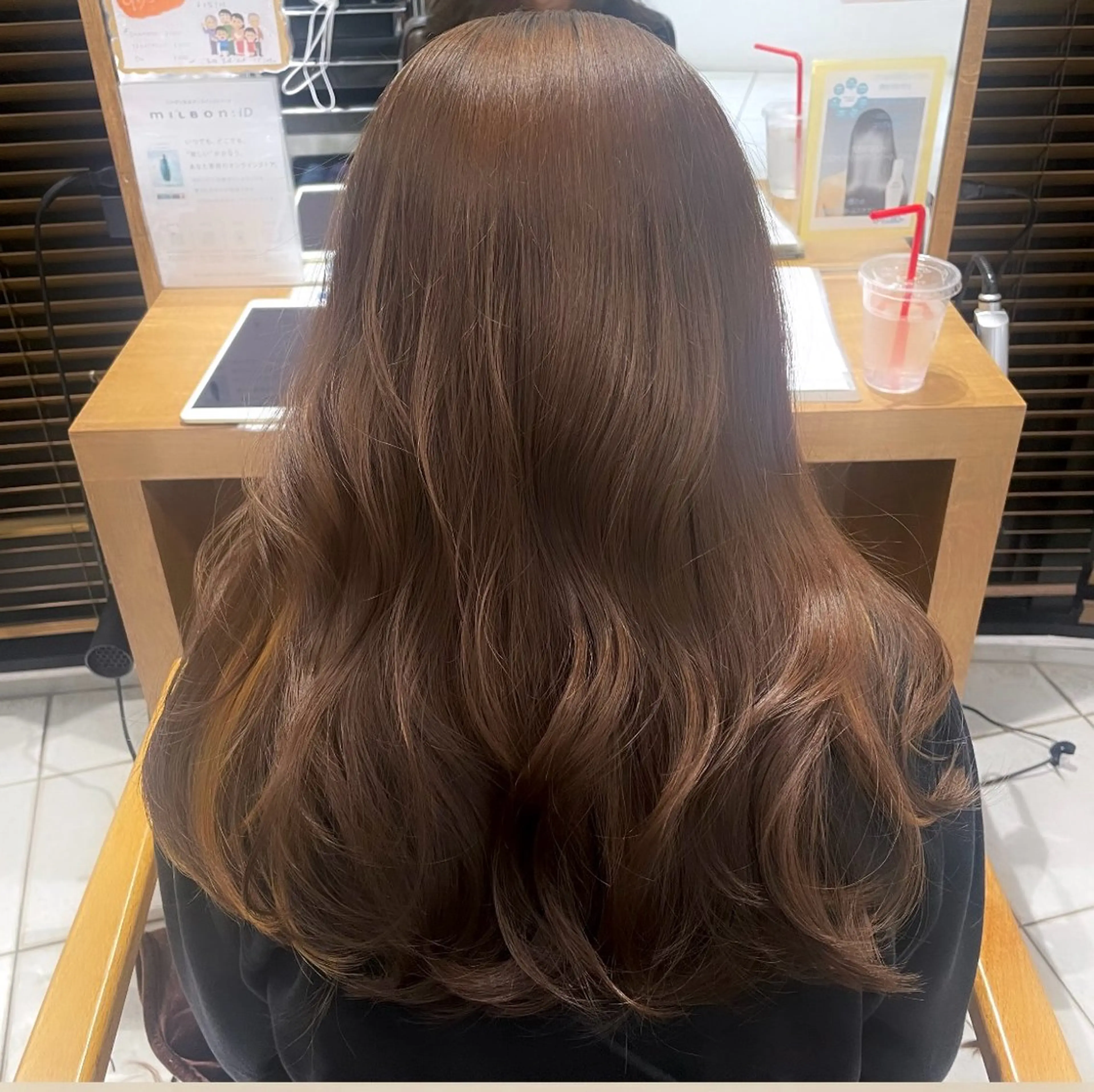 ロング 掛川 麻緒のヘアスタイル