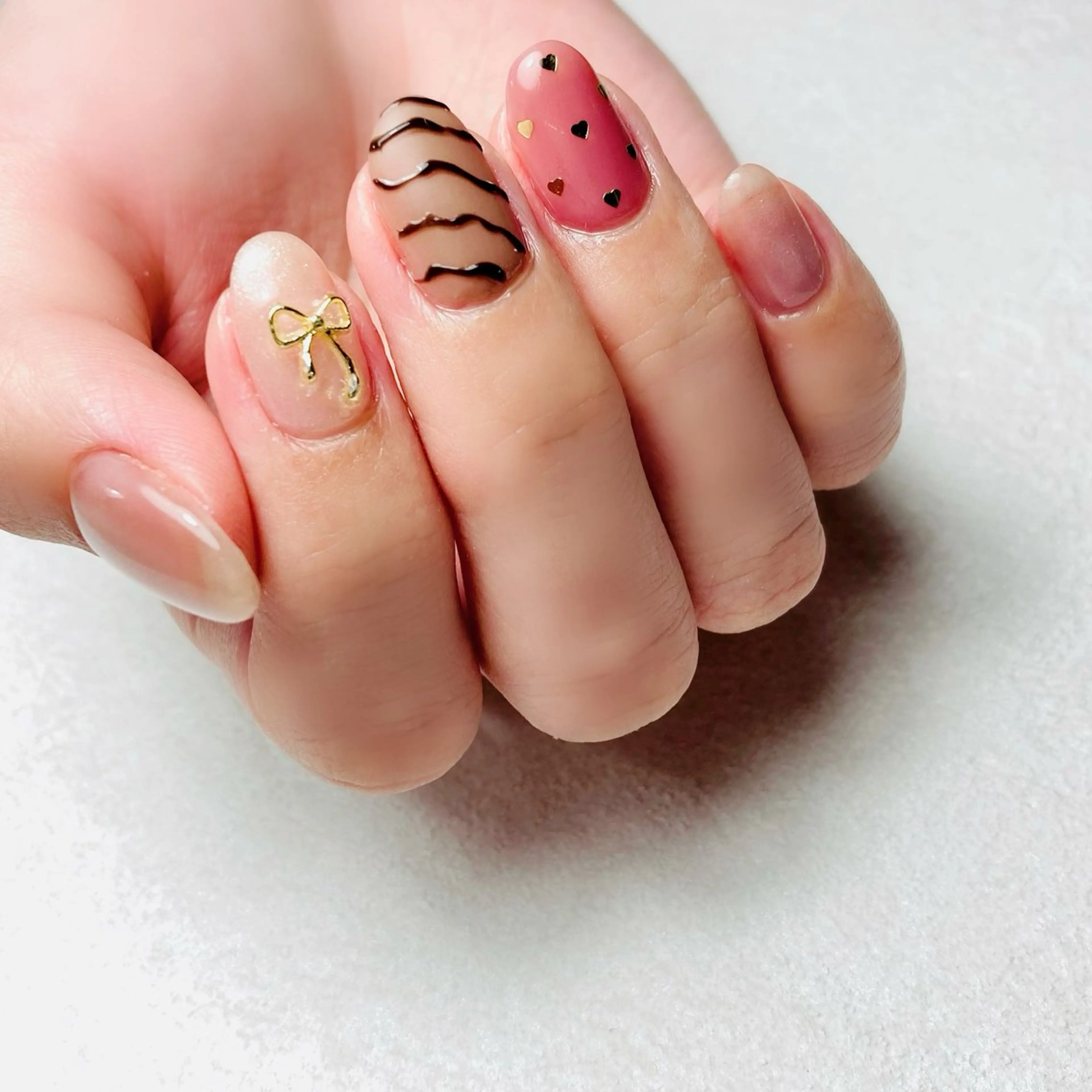 ネイル バレンタイン かおる KAORUのネイルデザイン