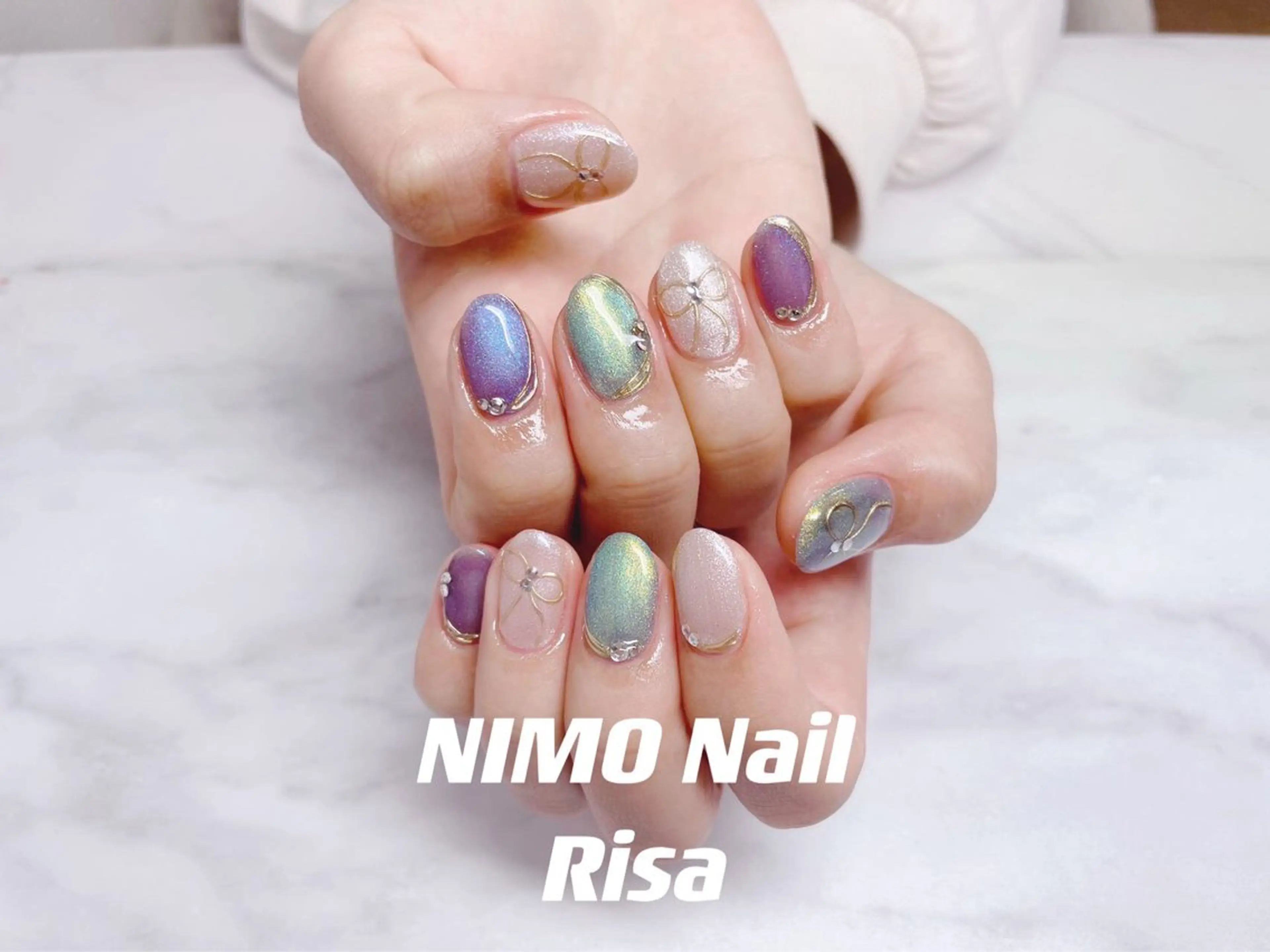 ネイル ハンドネイル RI SA☀️ リサのネイルデザイン