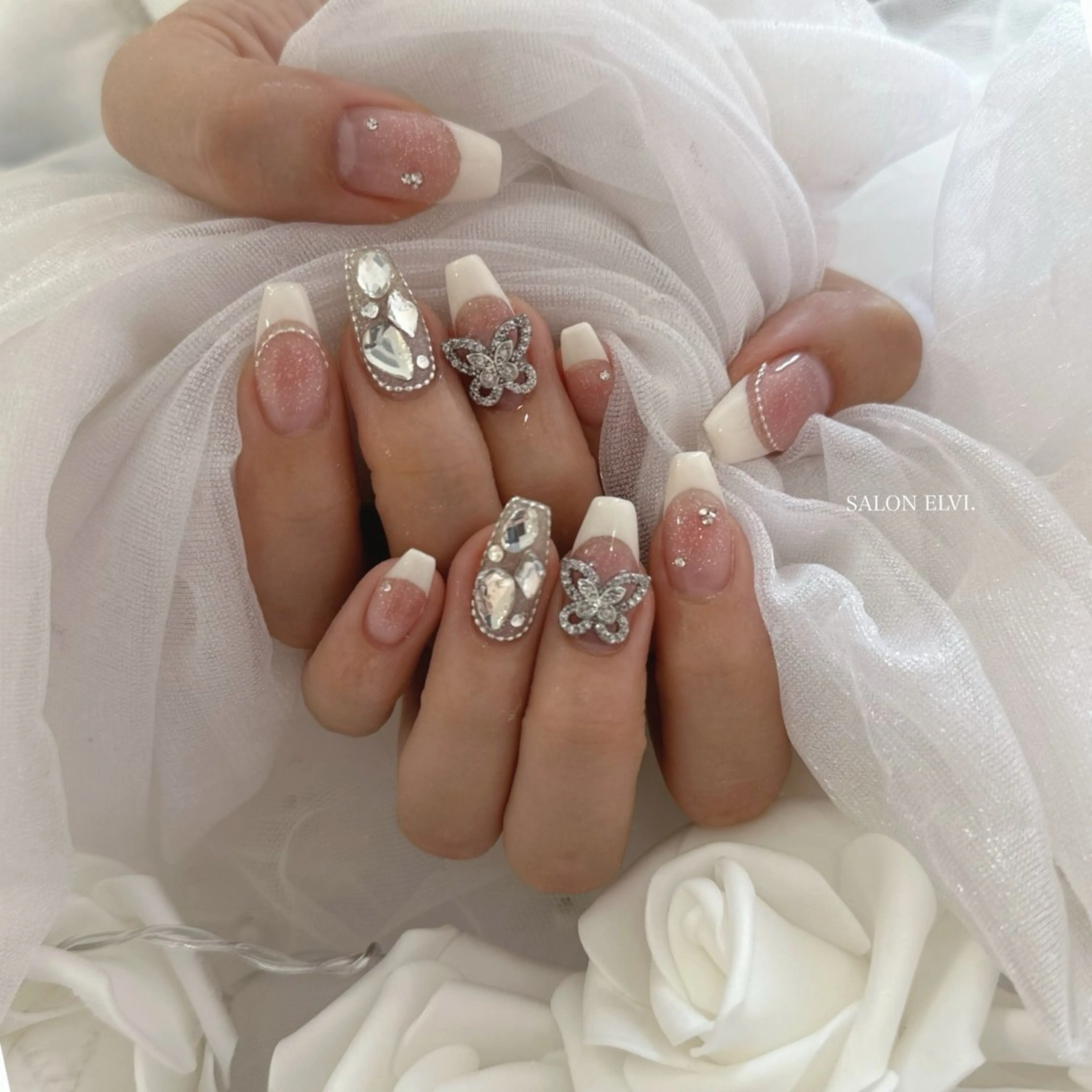 ネイル SALON ELVI.のネイルデザイン