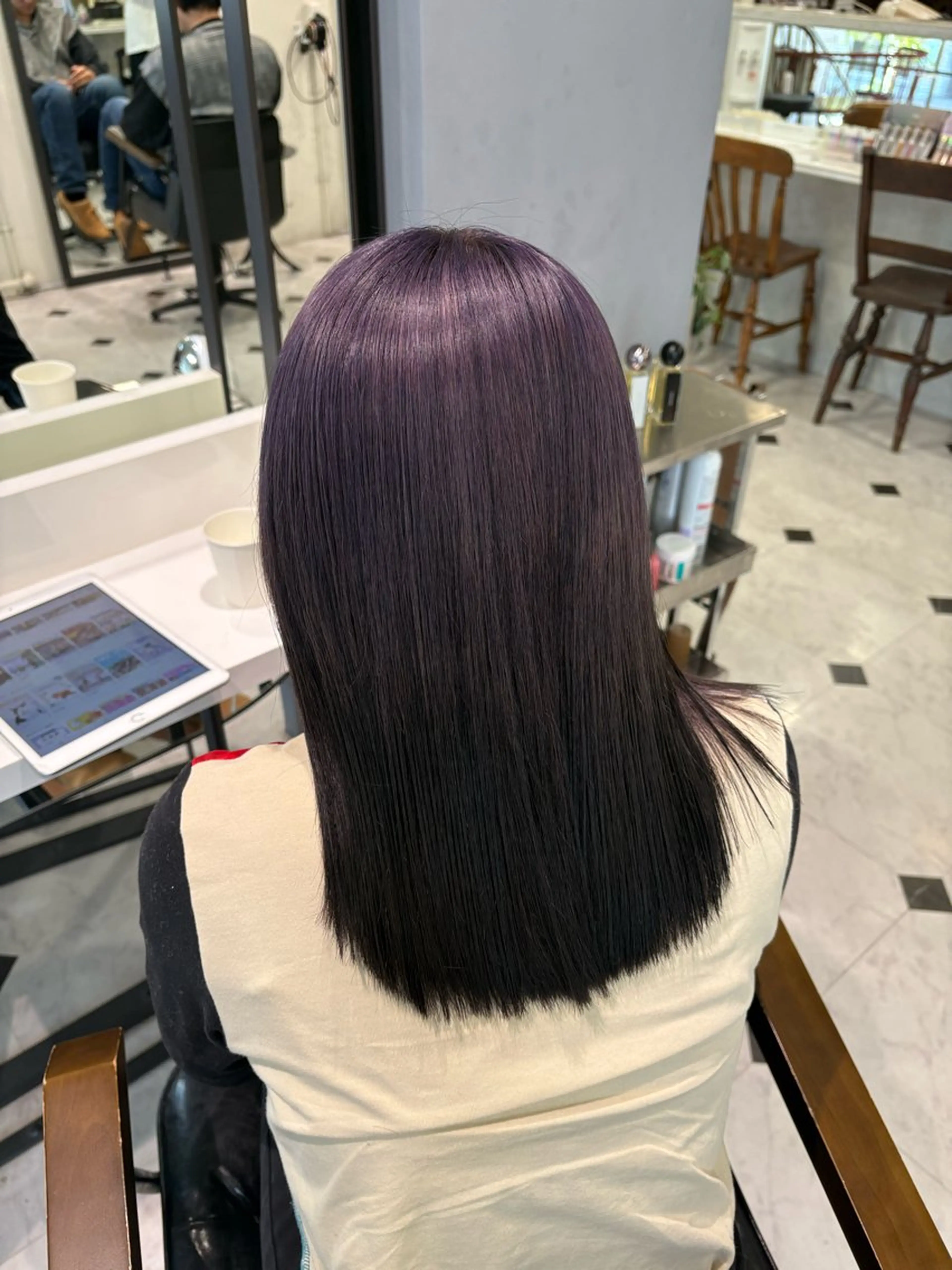 ミディアム 宇野愛華∕ パーマスタイルのヘアスタイル