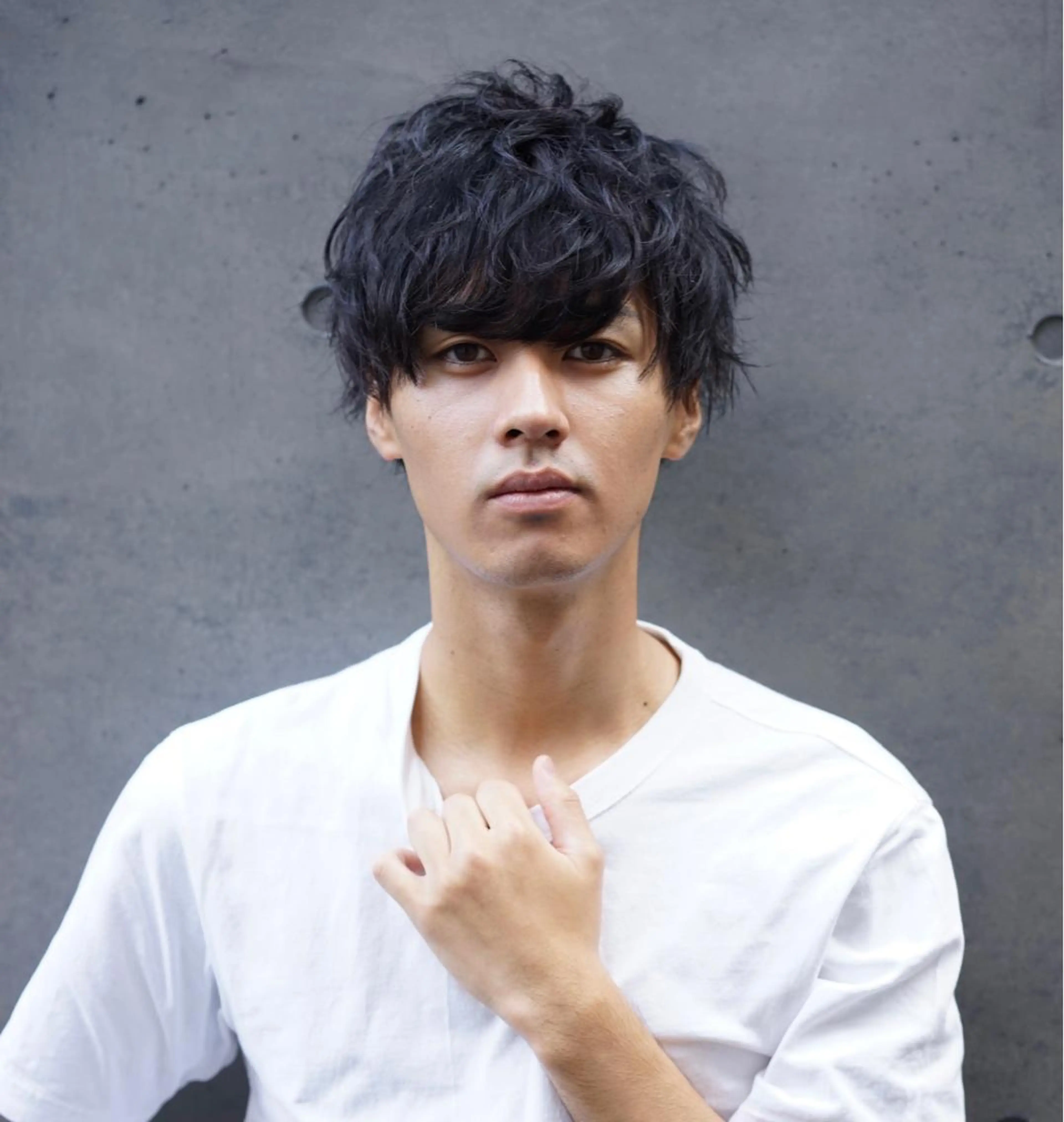 パーマ メンズ スパイラル波巻き パーマ井本汰壱のヘアスタイル