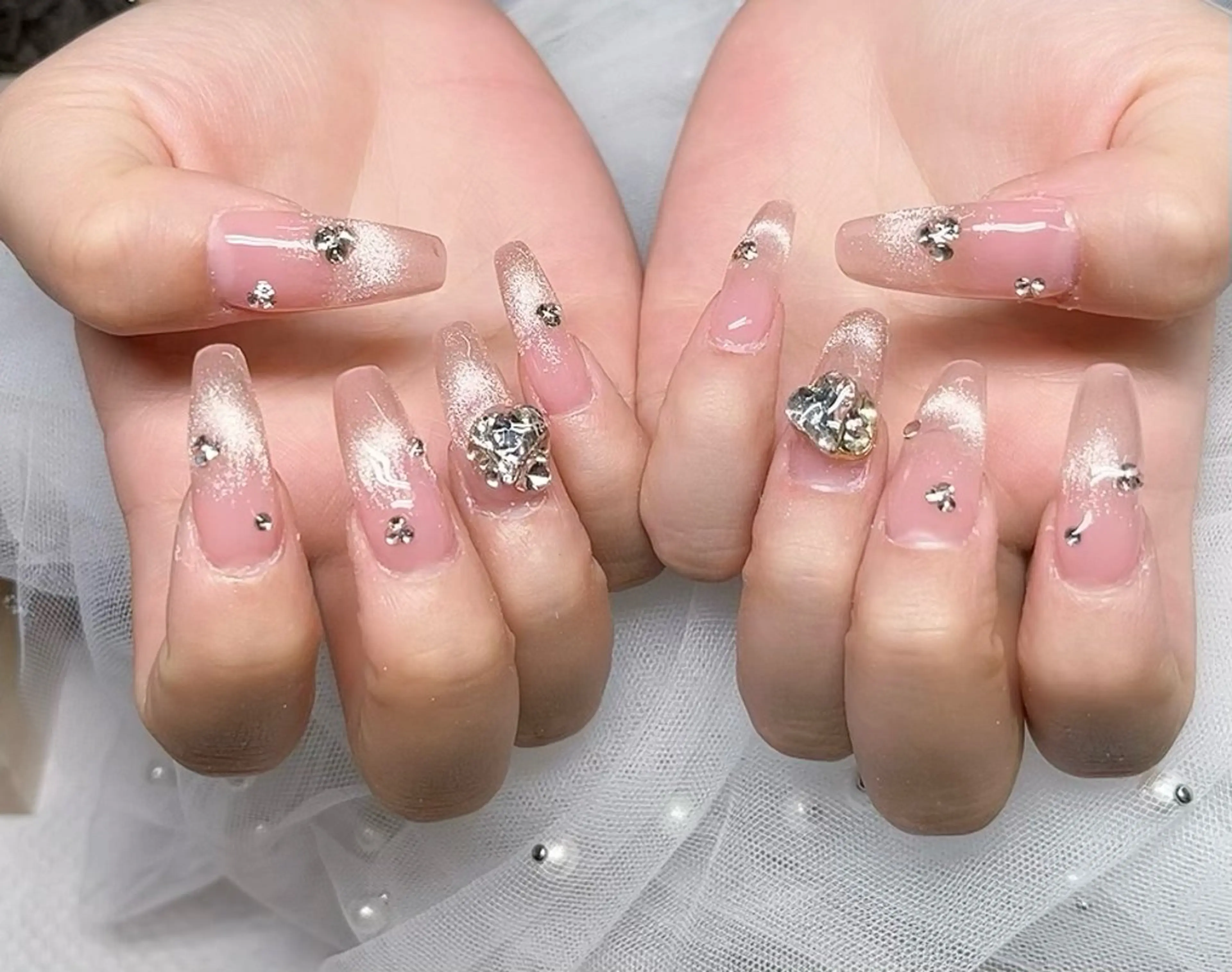 ネイル NiNa ビューティーサロン所属・Ni Naのネイルデザイン