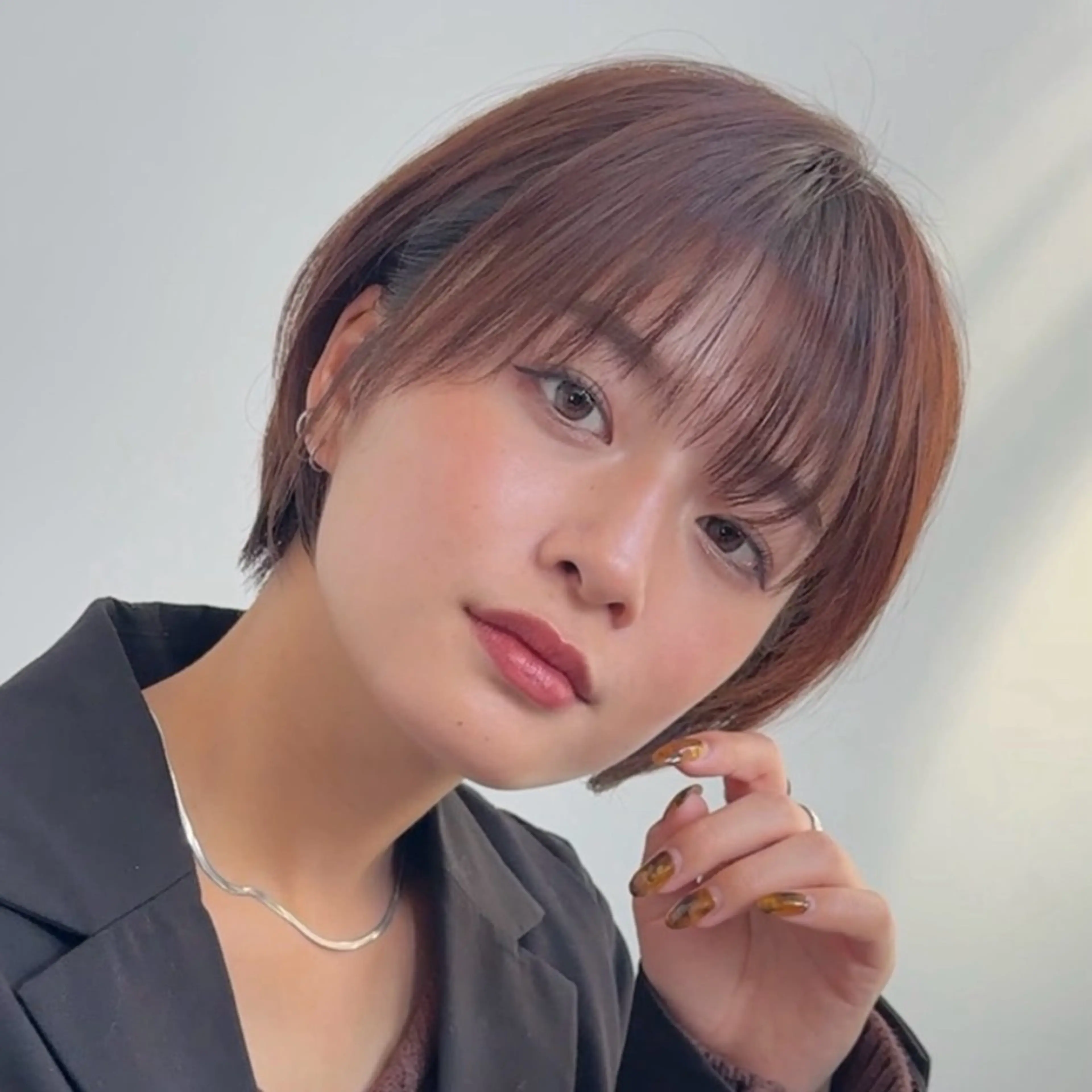 ショート カラー ショートボブ 丸みショート 透明感カラー ボブ ショートヘア カット ヘアカラー トリートメント ショート/ボブ/パー マ原宿🪷Akinaのヘアスタイル