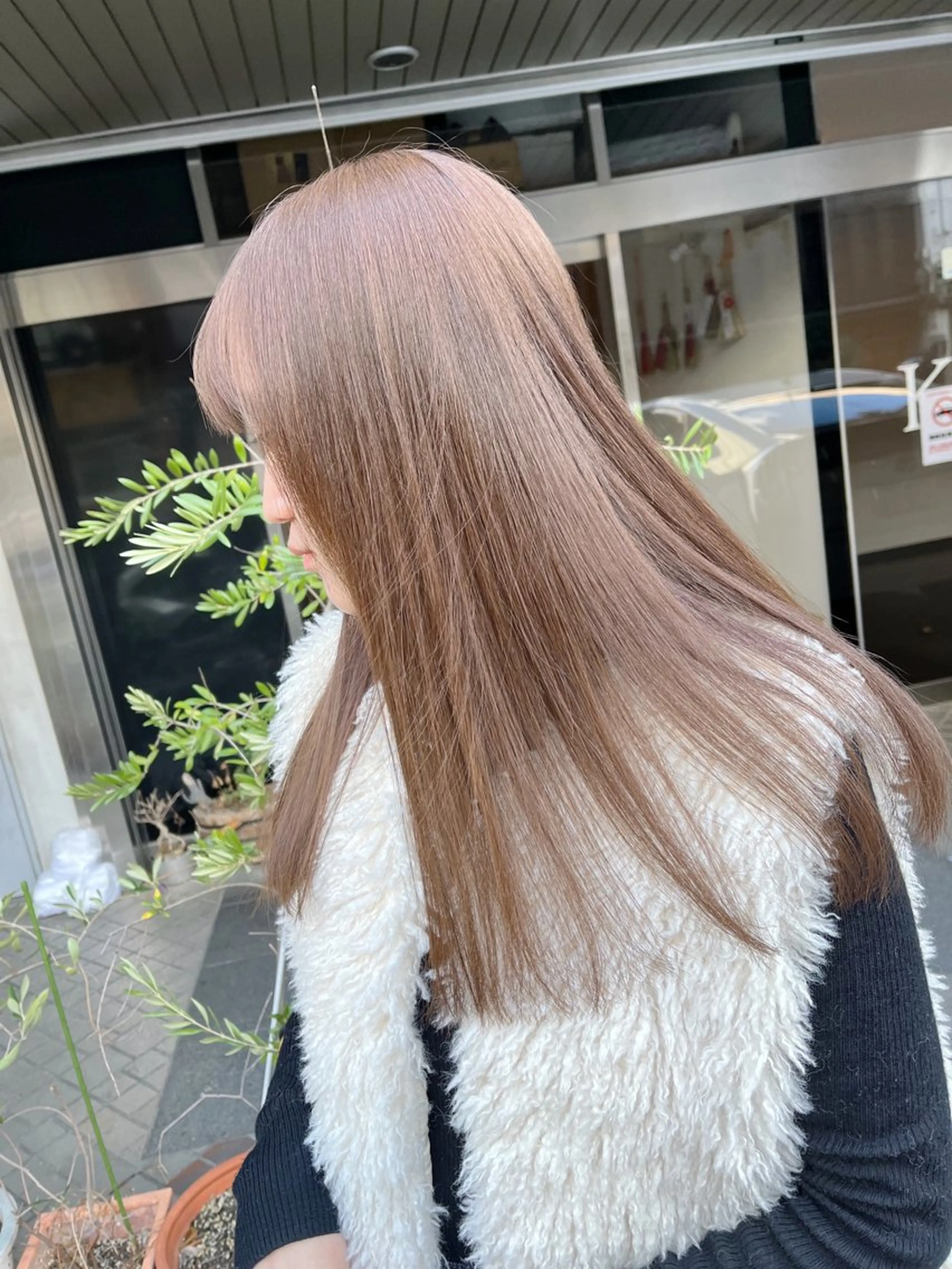 ロング カラー ベージュカラー 透明感カラー ミルクティーベージュ カット ヘアカラー トリートメント HIYOSHI　✂︎ 艶髪職人のヘアスタイル