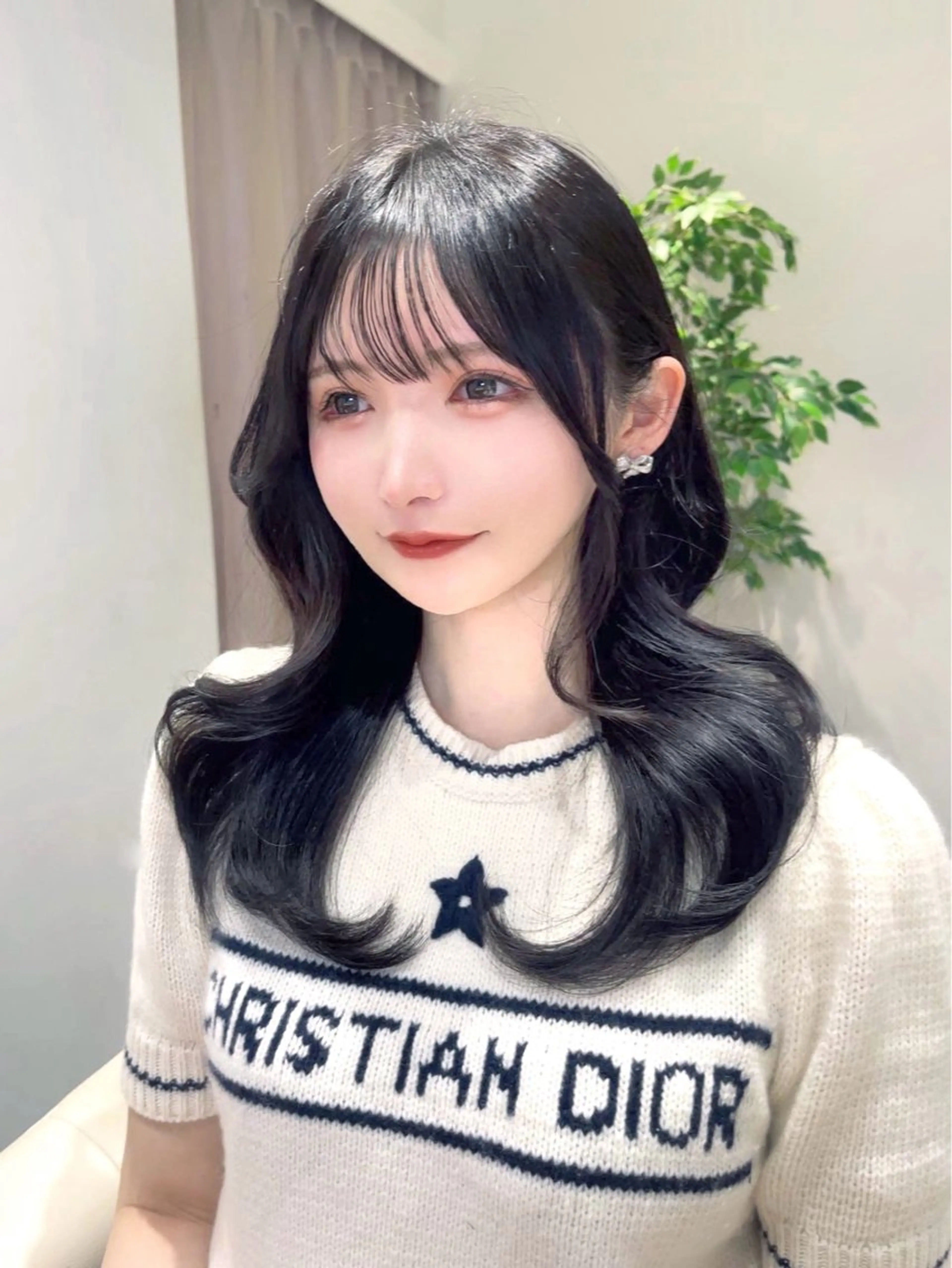 ロング カラー カット ヘアカラー トリートメント ヘッドスパ ヘアセット 韓国ヘア/レイヤー/ 顔まわり/りょーとのヘアスタイル